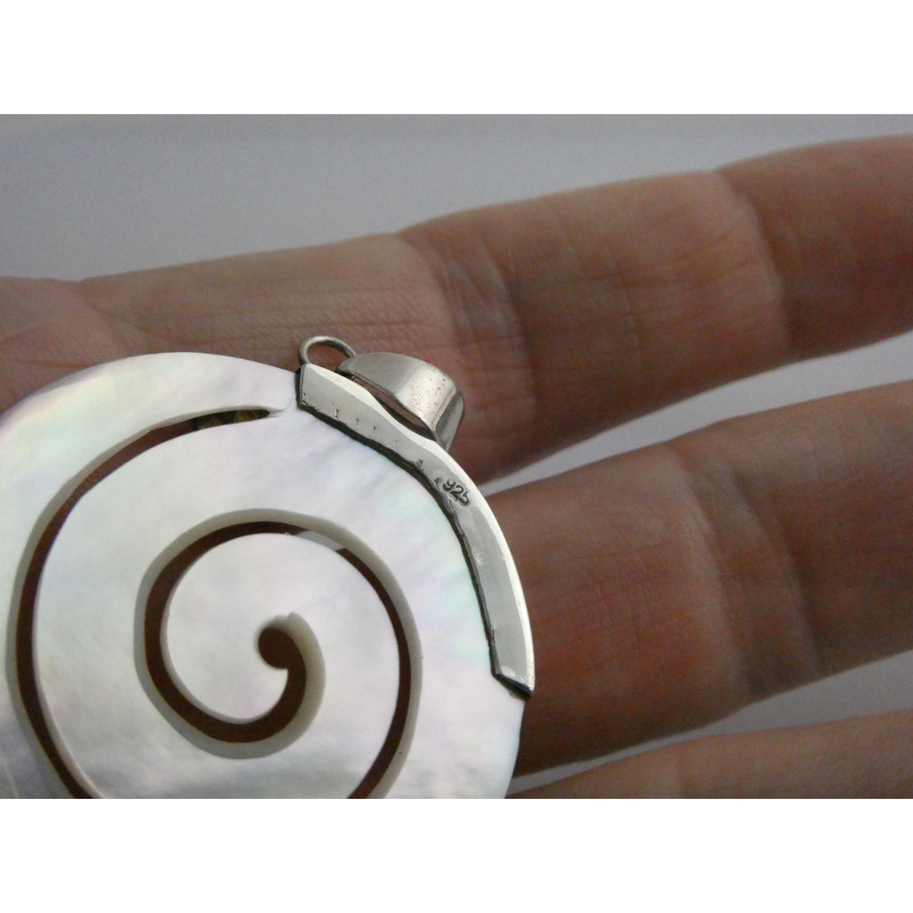 Sterling Silver Mother of Pearl Shell Spiral Cut Disc Pendant 4.7g 925 1.75 Inch