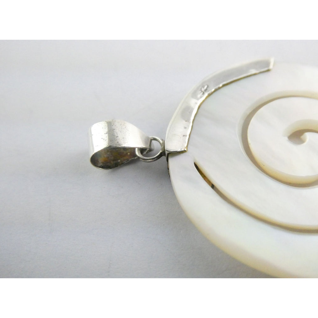 Sterling Silver Mother of Pearl Shell Spiral Cut Disc Pendant 4.7g 925 1.75 Inch