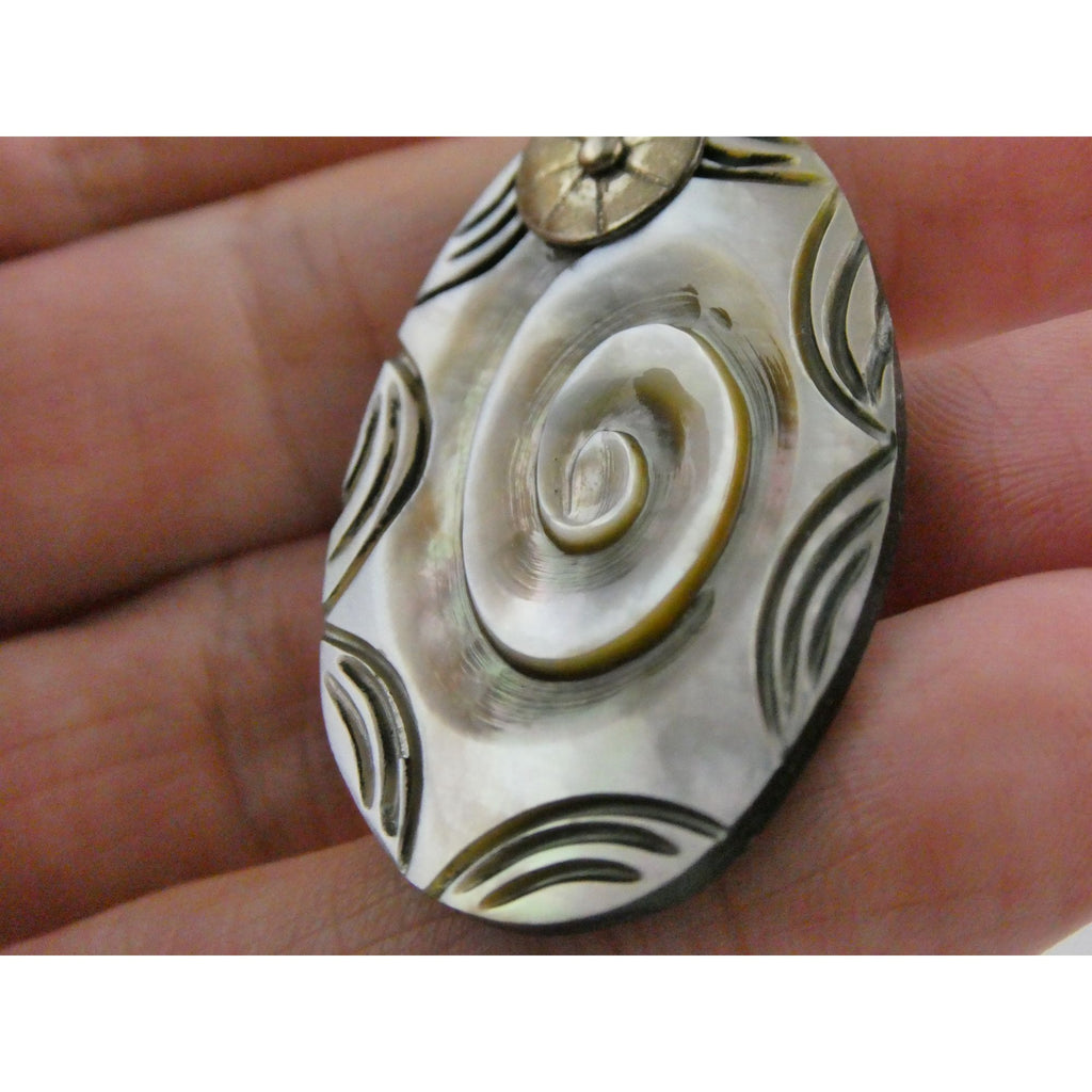 Vintage Mexico 950 Silver Carved Abalone Shell Pendant 5.5g 45mm Length
