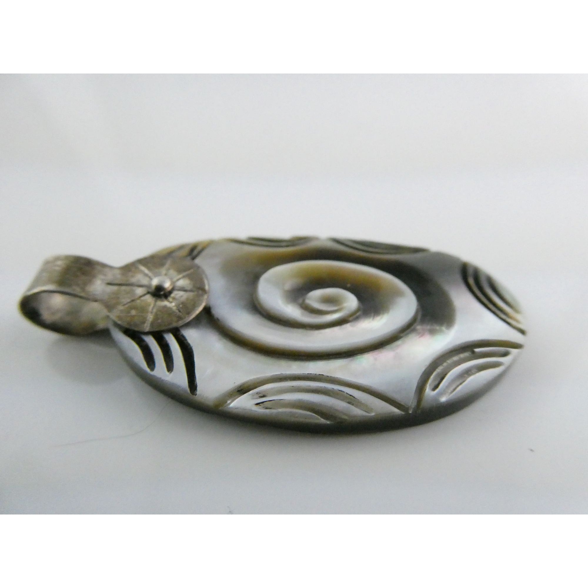 Vintage Mexico 950 Silver Carved Abalone Shell Pendant 5.5g 45mm Length