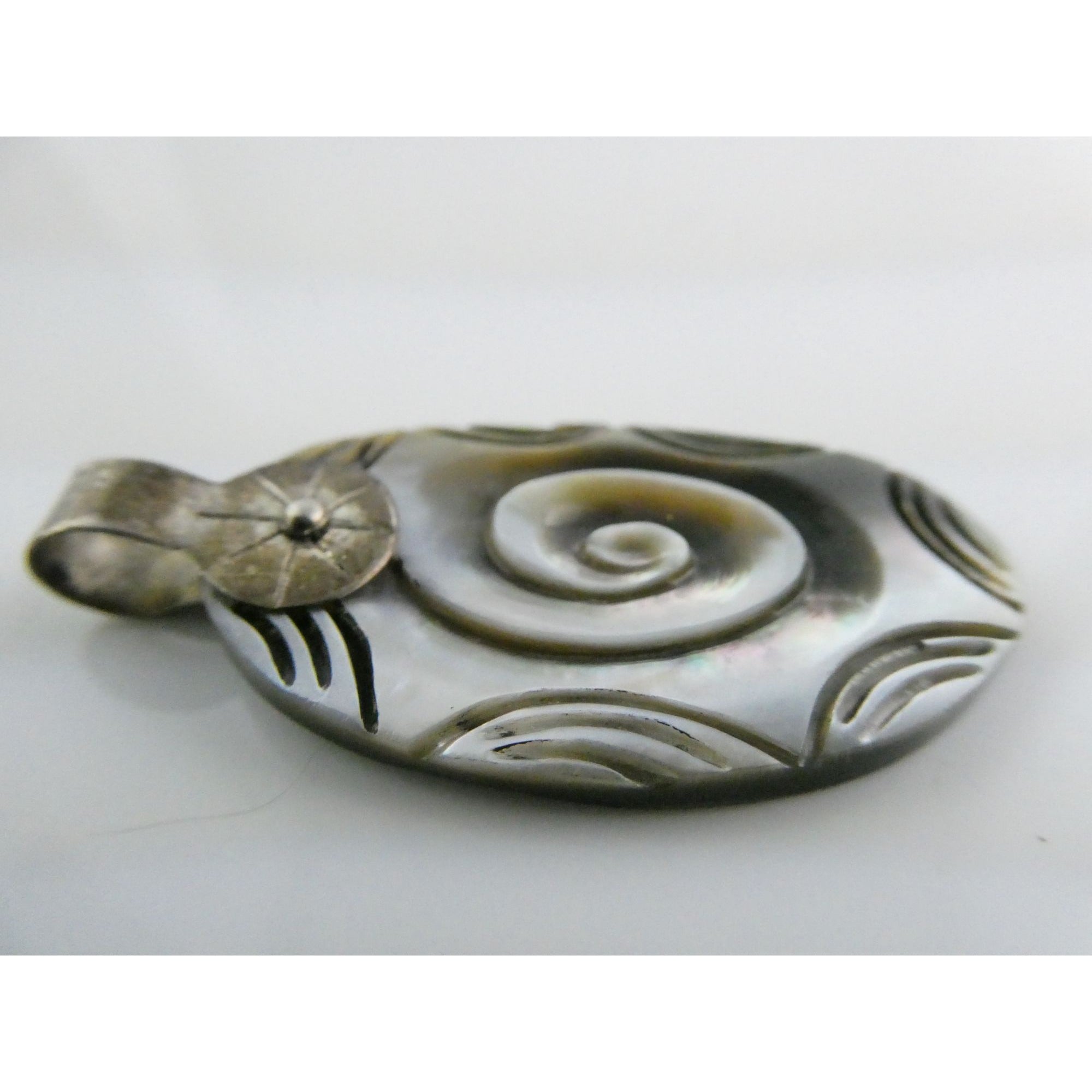 Vintage Mexico 950 Silver Carved Abalone Shell Pendant 5.5g 45mm Length