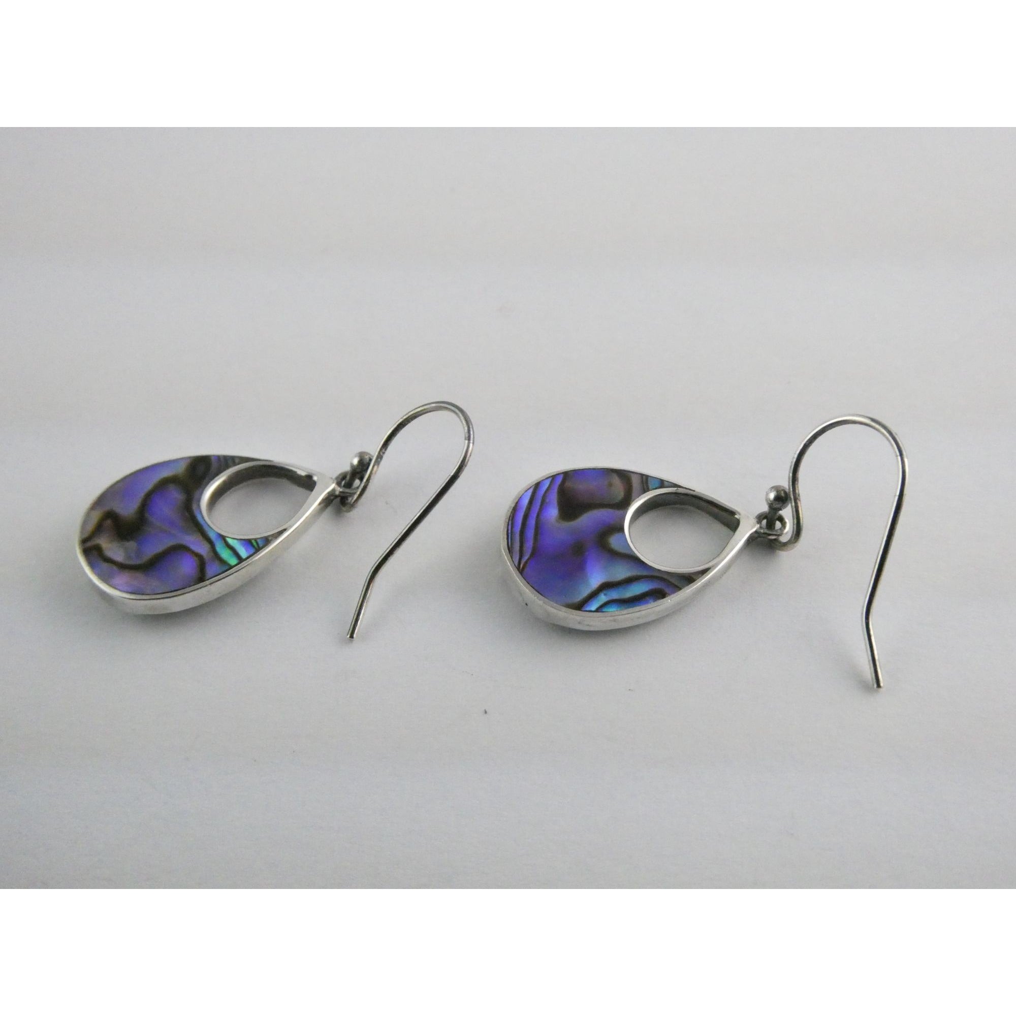 ATI Sterling Silver Purple Abalone Shell Hook Earrings 3.5g 925 1 Inch Total