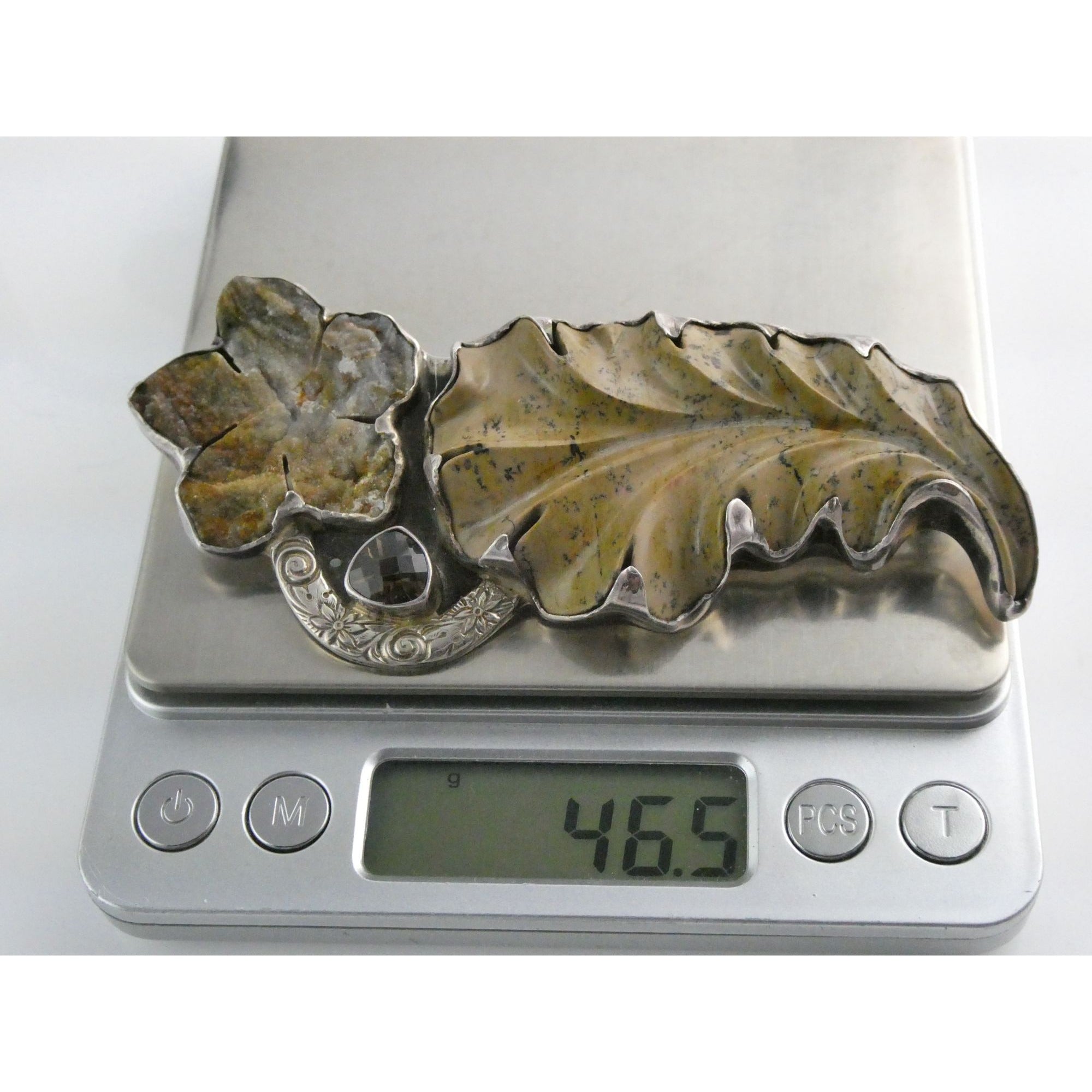 Amy Kahn Russell AKR Carved Jasper Leaf Agate Flower Sterling Silver Pin Pendant