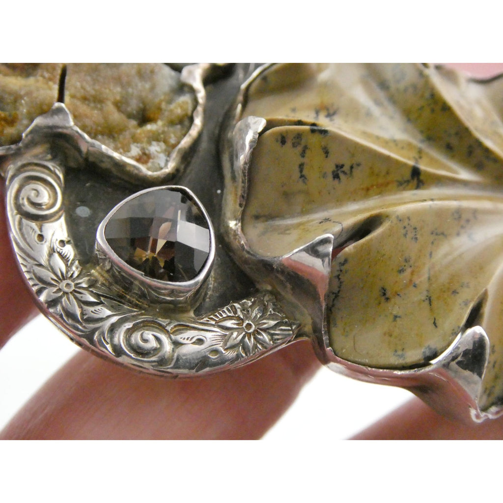 Amy Kahn Russell AKR Carved Jasper Leaf Agate Flower Sterling Silver Pin Pendant