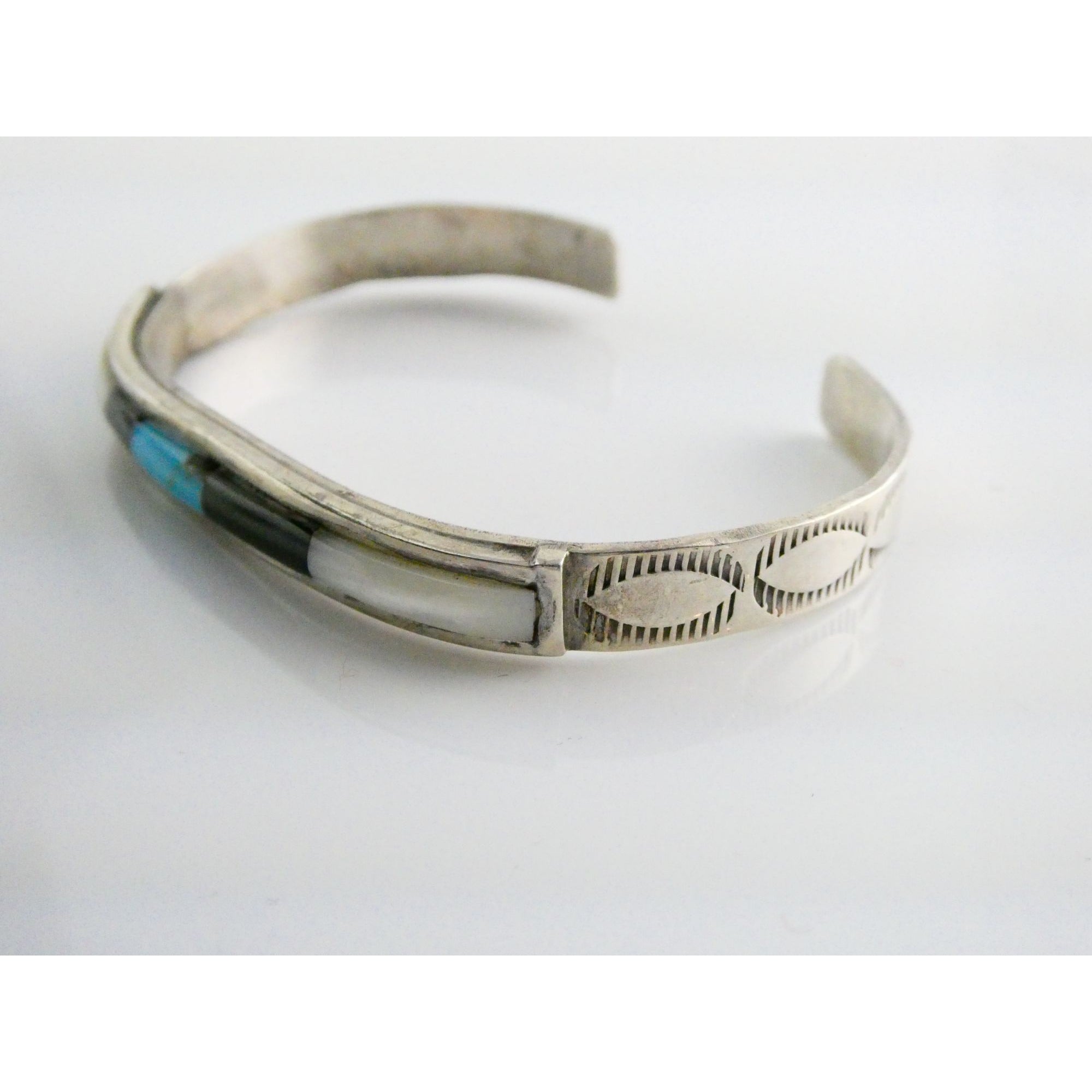 Vintage Southwestern Unmarked Sterling Silver Turquoise Onyx MOP Cuff Bracelet