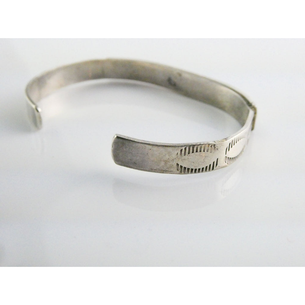 Vintage Southwestern Unmarked Sterling Silver Turquoise Onyx MOP Cuff Bracelet