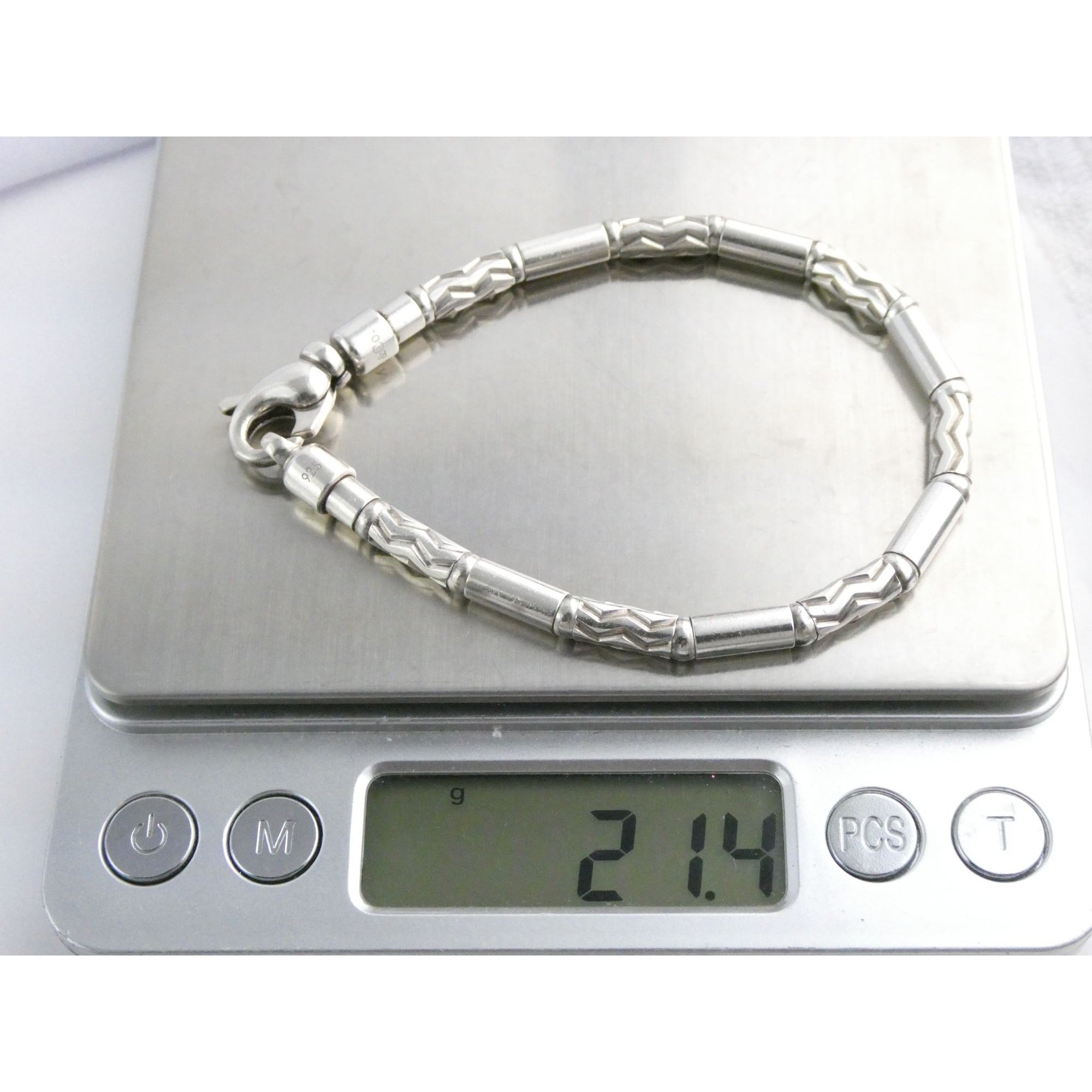 Tiffany and Co Sterling Silver Aztec Zig Zag Link Bracelet with Pouch 7 Inches
