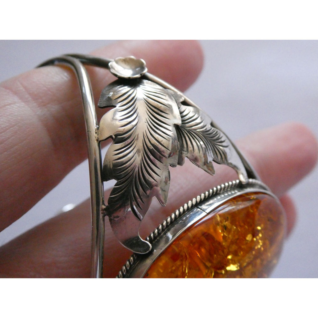 Sterling Silver Amber Cabochon Leaves Openwork Design Cuff Bracelet 7.5 Inches