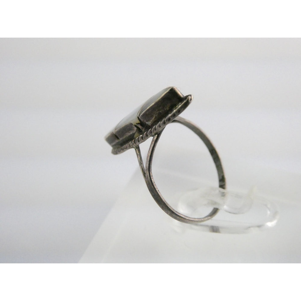 Vintage Taxco Mexico Sterling Silver MOP Shell Inlay Ring Size 5 1.6g AS IS