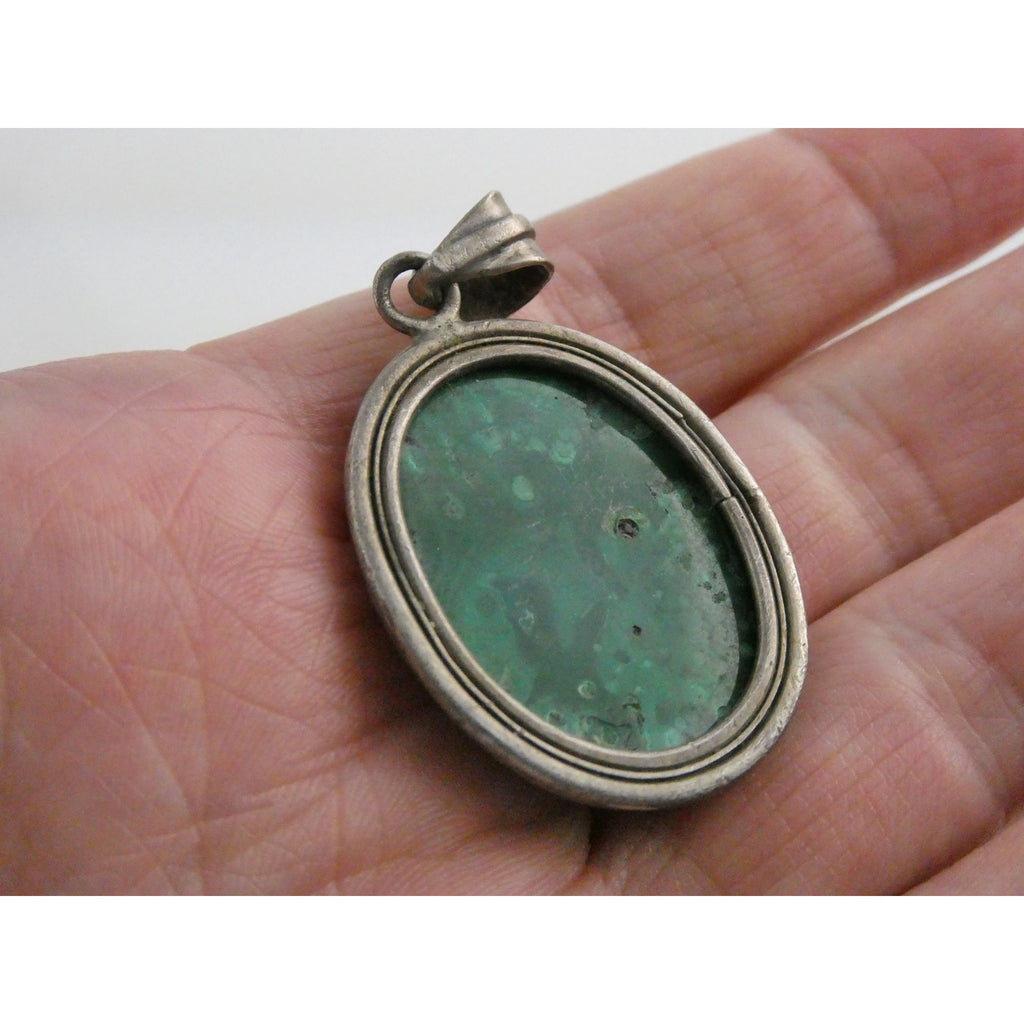 Sterling Silver Malachite Oval Cabochon Pendant 17g 45mm Total Length