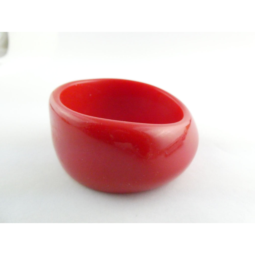 Vintage Wavy Plastic Red Chunky Bangle Bracelet 7.5 Inch 74.3g Weight