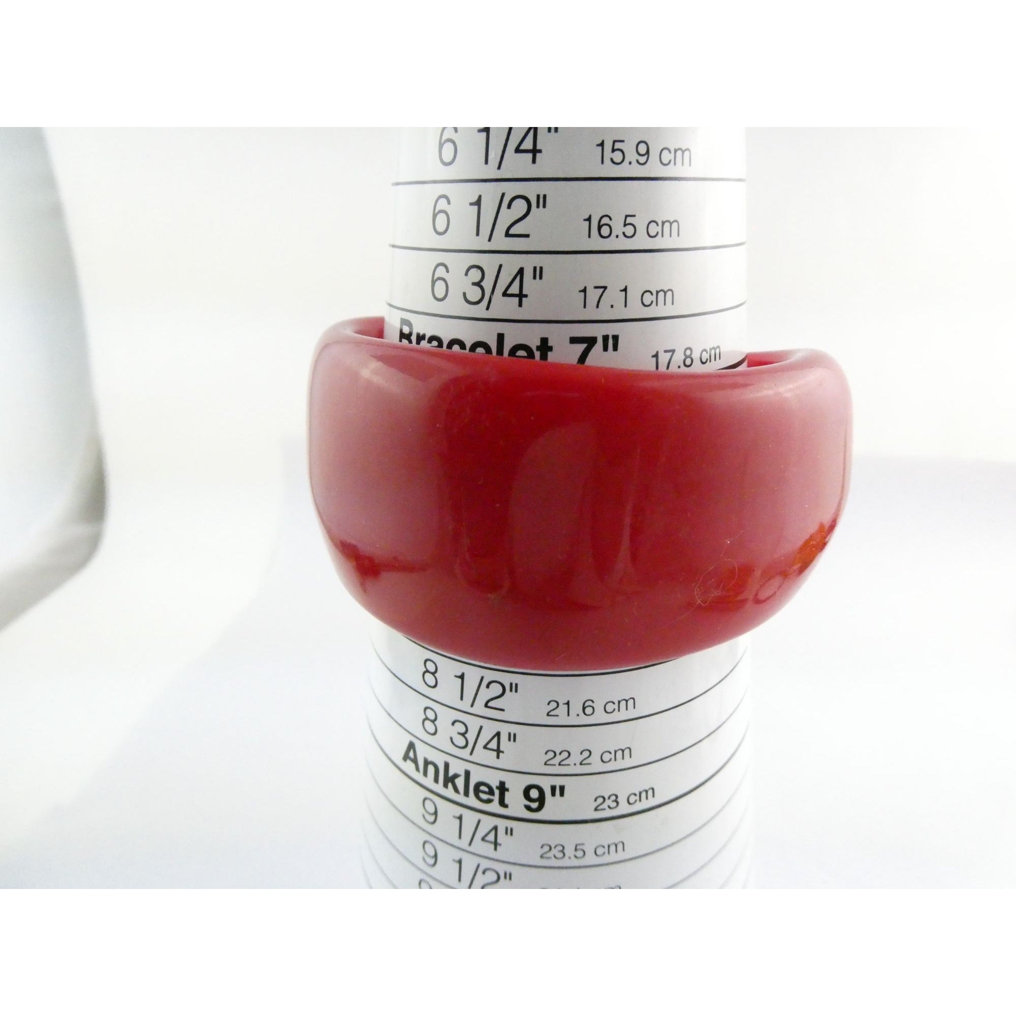 Vintage Wavy Plastic Red Chunky Bangle Bracelet 7.5 Inch 74.3g Weight