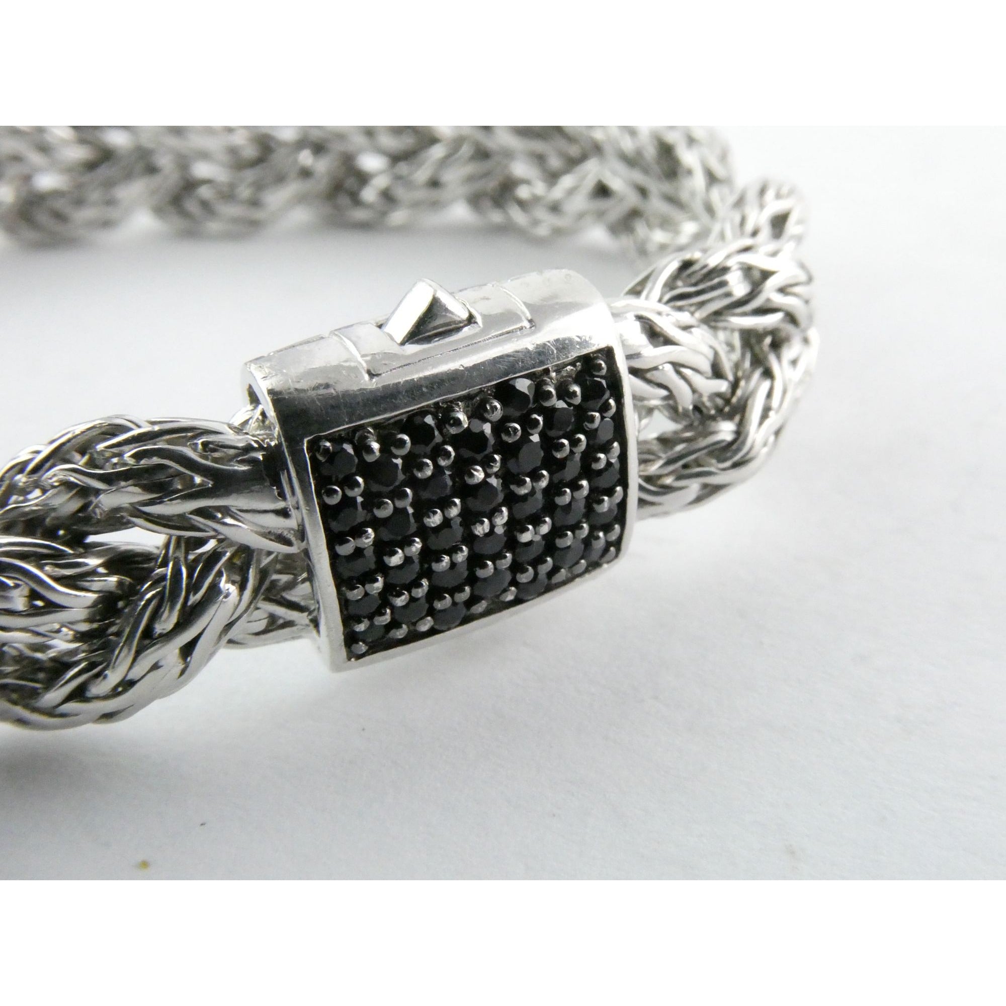 John Hardy Sterling Silver Chain Bracelet with Black Sapphire Studded Clasp 7 In