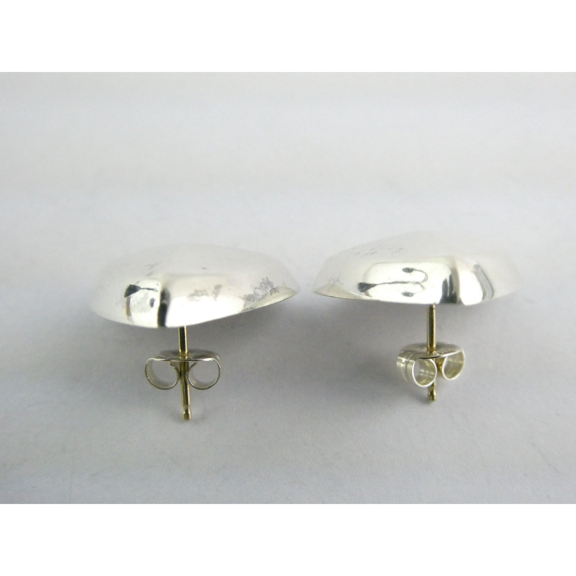 Vintage Bayanihan Sterling Silver Triangular Stud Earrings 4.6g .75 In 14k Posts