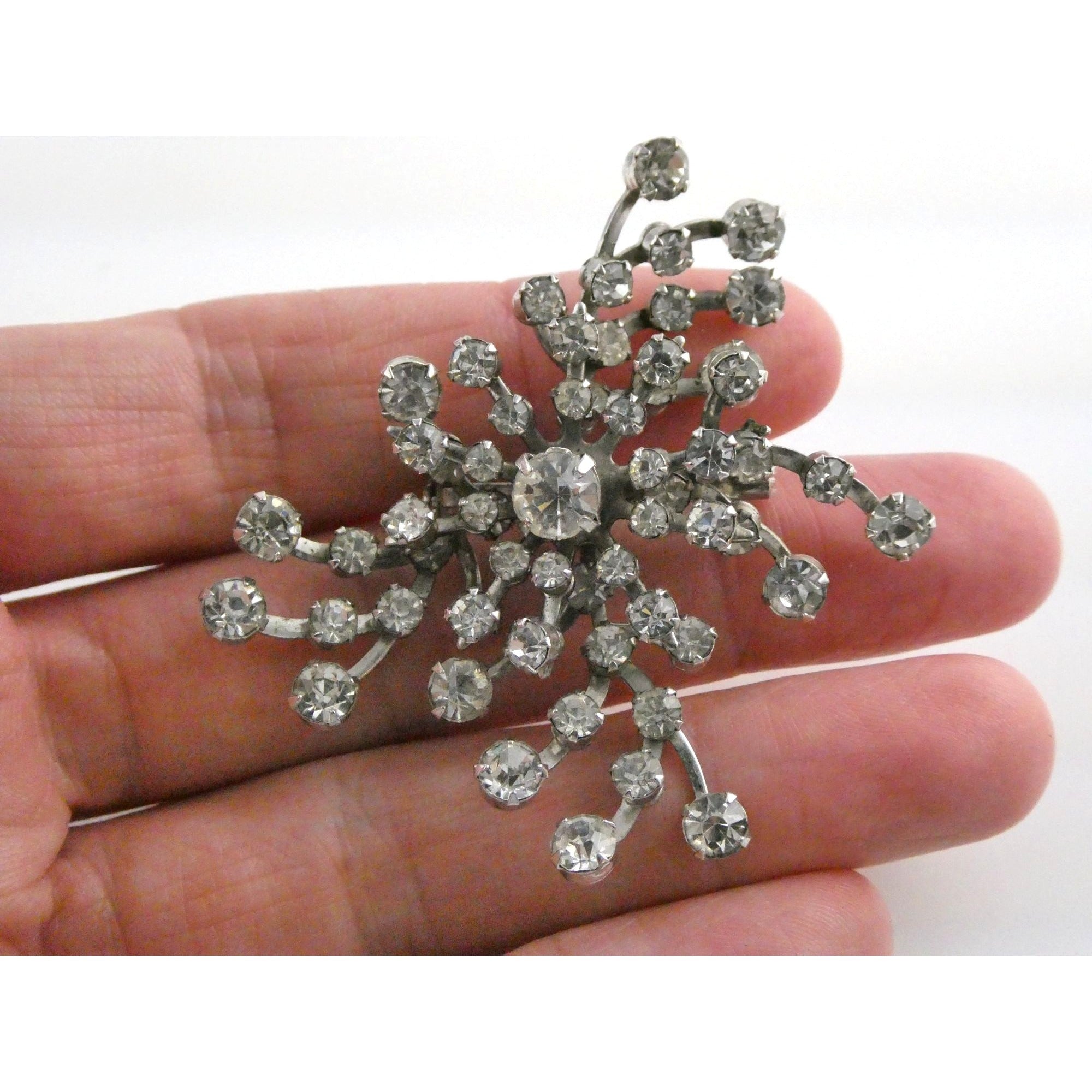 Vintage Unsigned Silver Tone Metal White Rhinestone Cluster Pin Brooch 12g 52mm