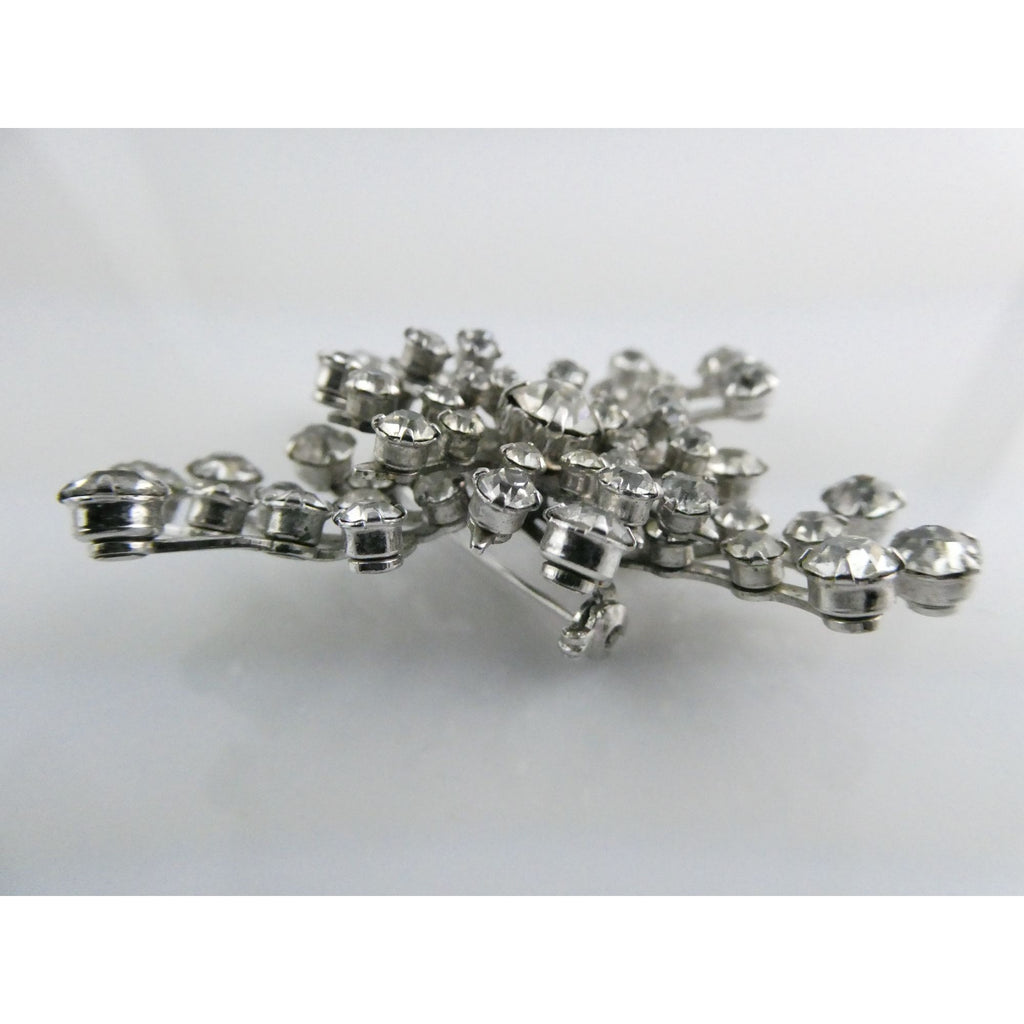 Vintage Unsigned Silver Tone Metal White Rhinestone Cluster Pin Brooch 12g 52mm
