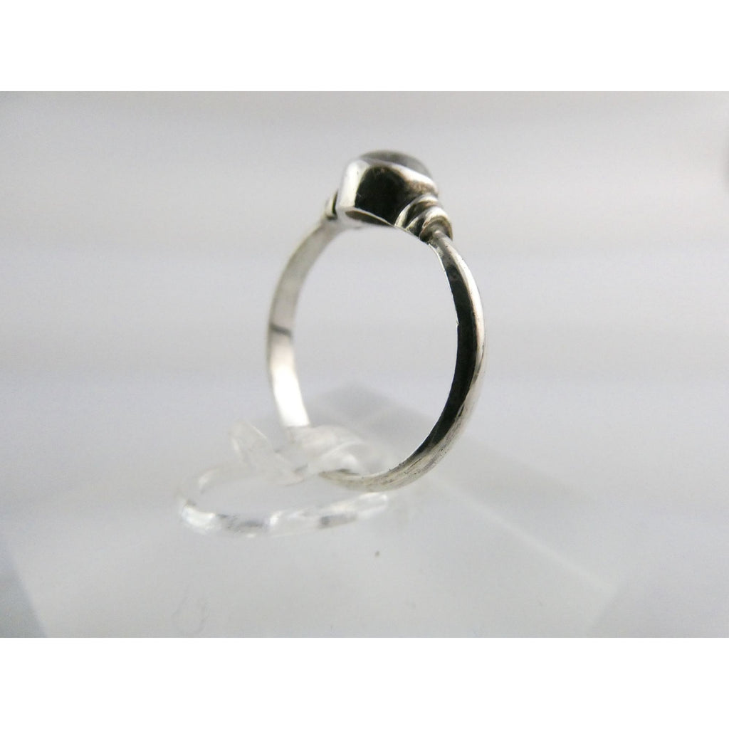 Sterling Silver Clear Moonstone Cabochon Ring Slight Blue Flash Size 6.75 1.8g