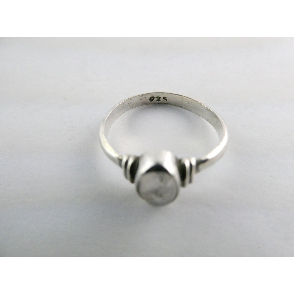 Sterling Silver Clear Moonstone Cabochon Ring Slight Blue Flash Size 6.75 1.8g