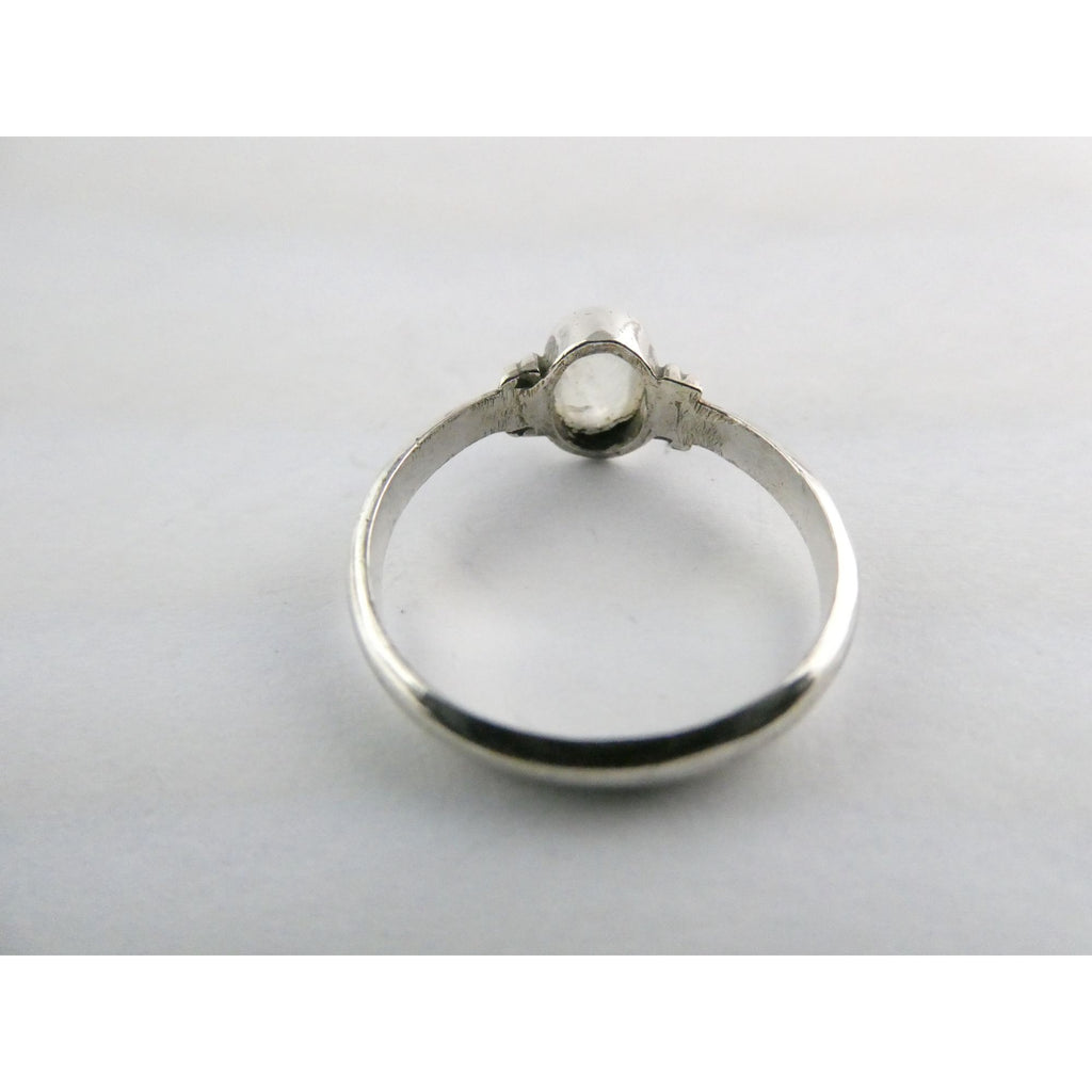 Sterling Silver Clear Moonstone Cabochon Ring Slight Blue Flash Size 6.75 1.8g