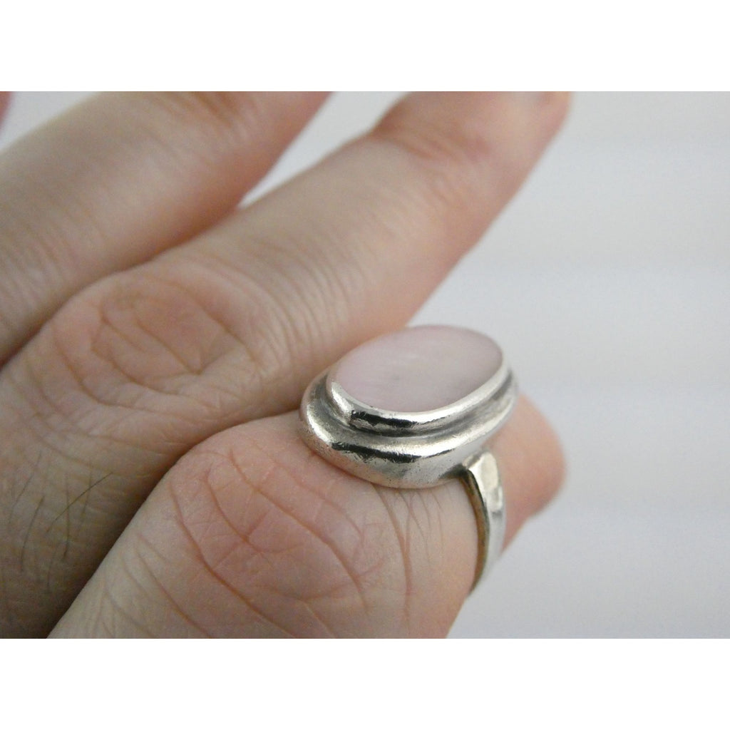Avon Sterling Silver Pink Mother of Pearl Shell Flat Cab Ring Size 6.75 4.6g