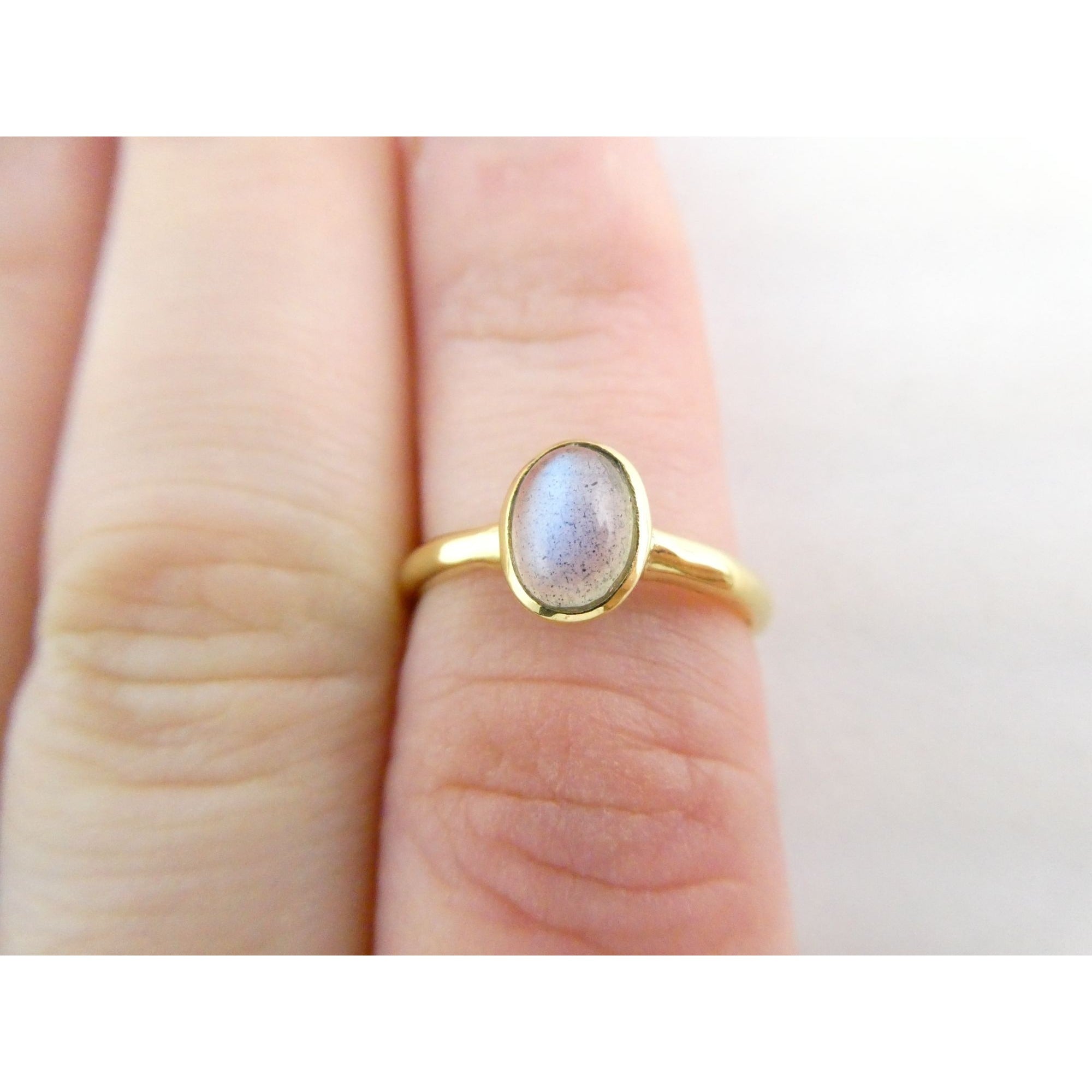 Gilt Sterling Silver Labradorite Oval Cabochon Ring Size 5.5 Weighs 1.4g