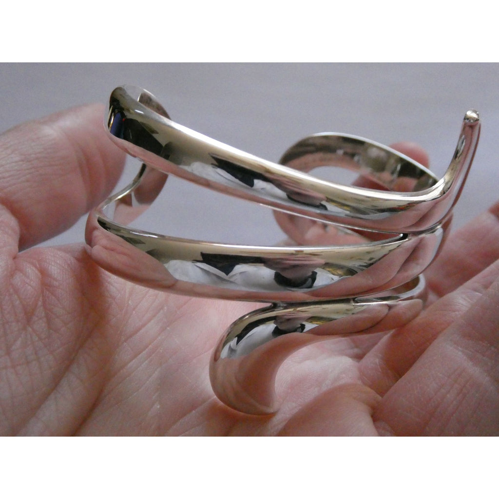 James Avery Sterling Silver Avante Swirl Wave Cuff Bracelet 67g 7 Inches Size