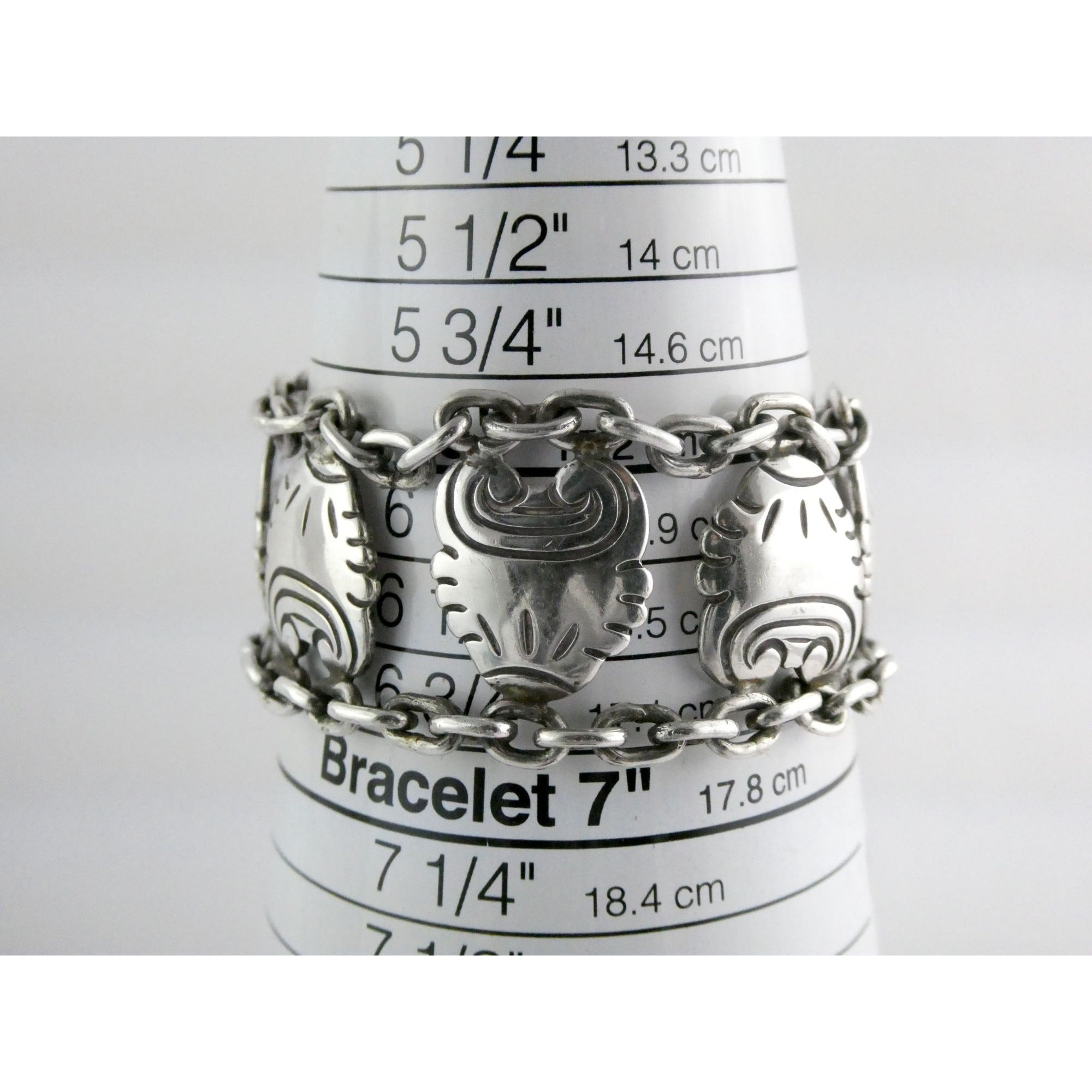 Hector Aquilar 940 Sterling Silver Medallion Link Bracelet Mexico 6 3/8 Inches