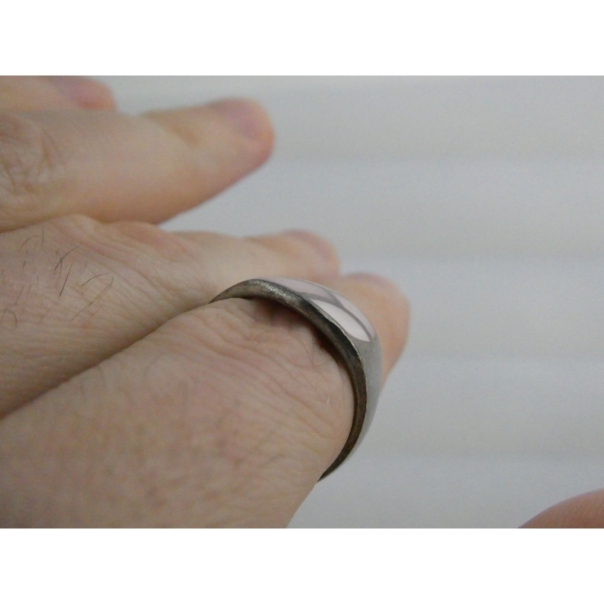 Sterling Silver Pink Mother of Pearl Shell Inlay ring 925 Size 8.25 Weighs 4.6g
