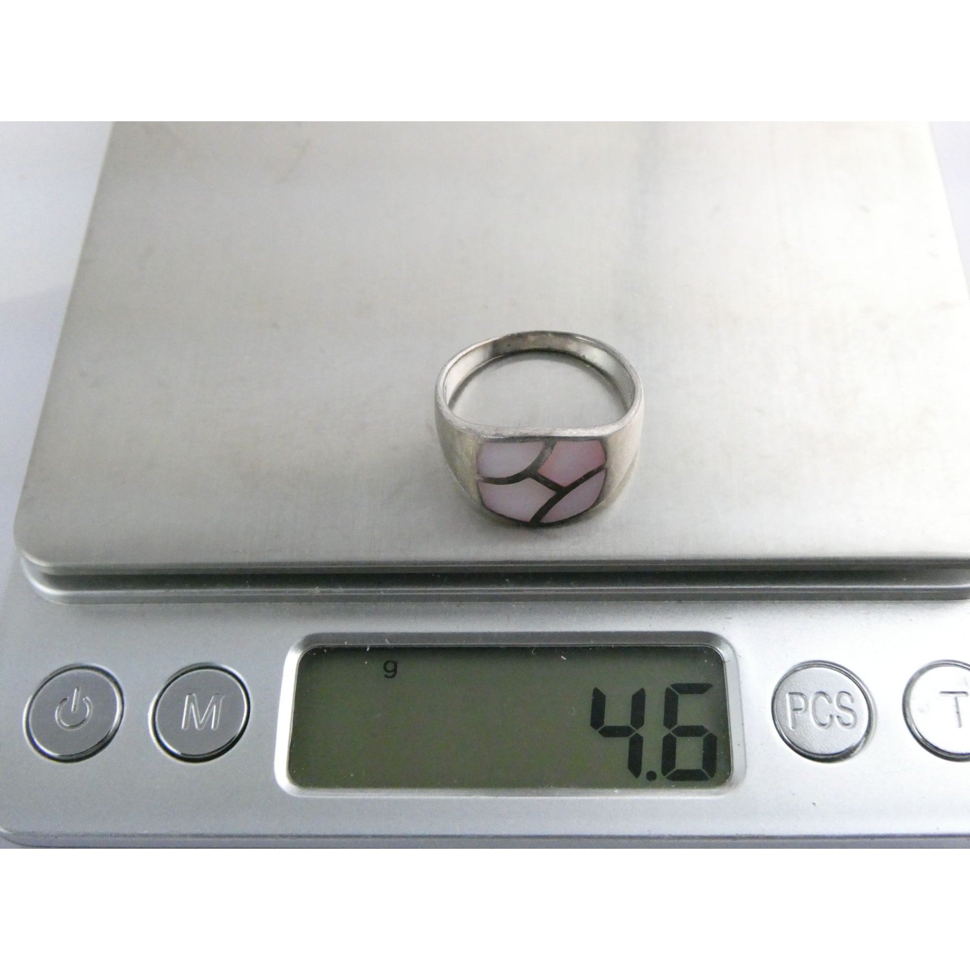 Sterling Silver Pink Mother of Pearl Shell Inlay ring 925 Size 8.25 Weighs 4.6g