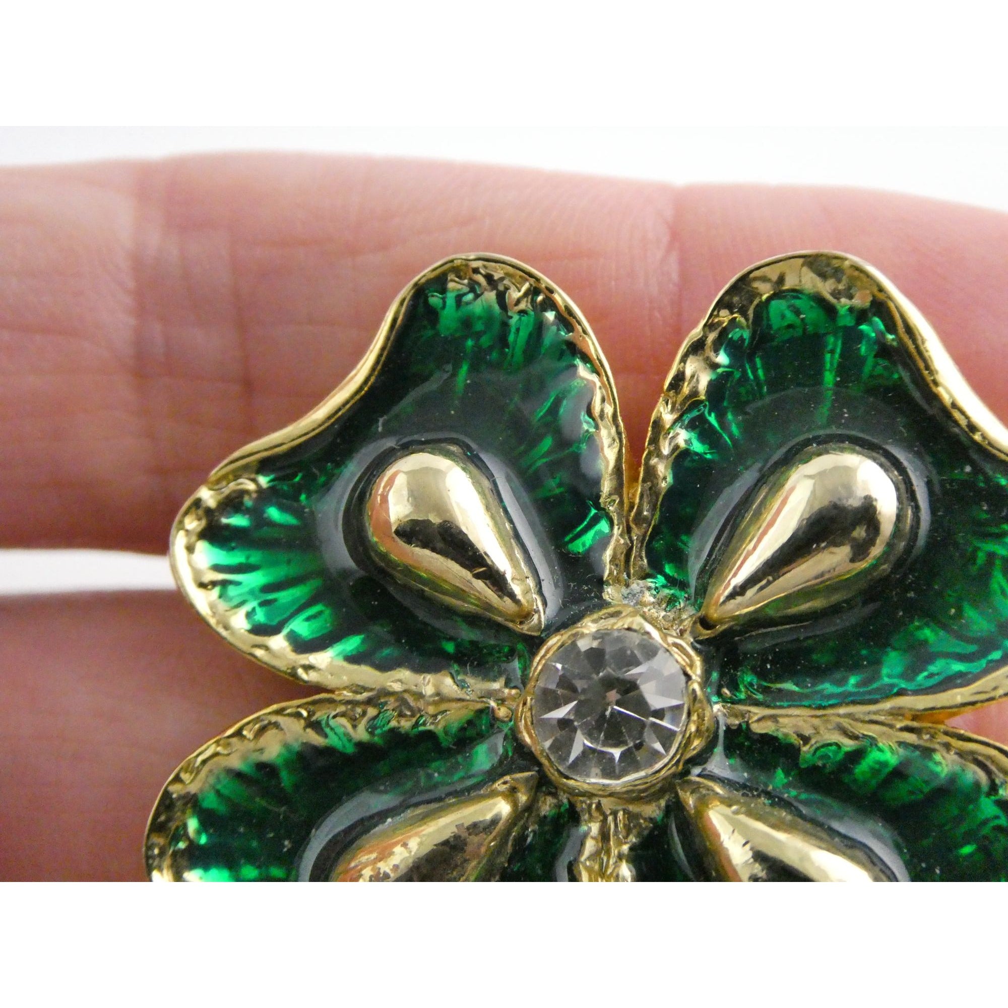 Vintage Goldtone Metal Green Enamel and White Rhinestone Four Leaf Clover Pin