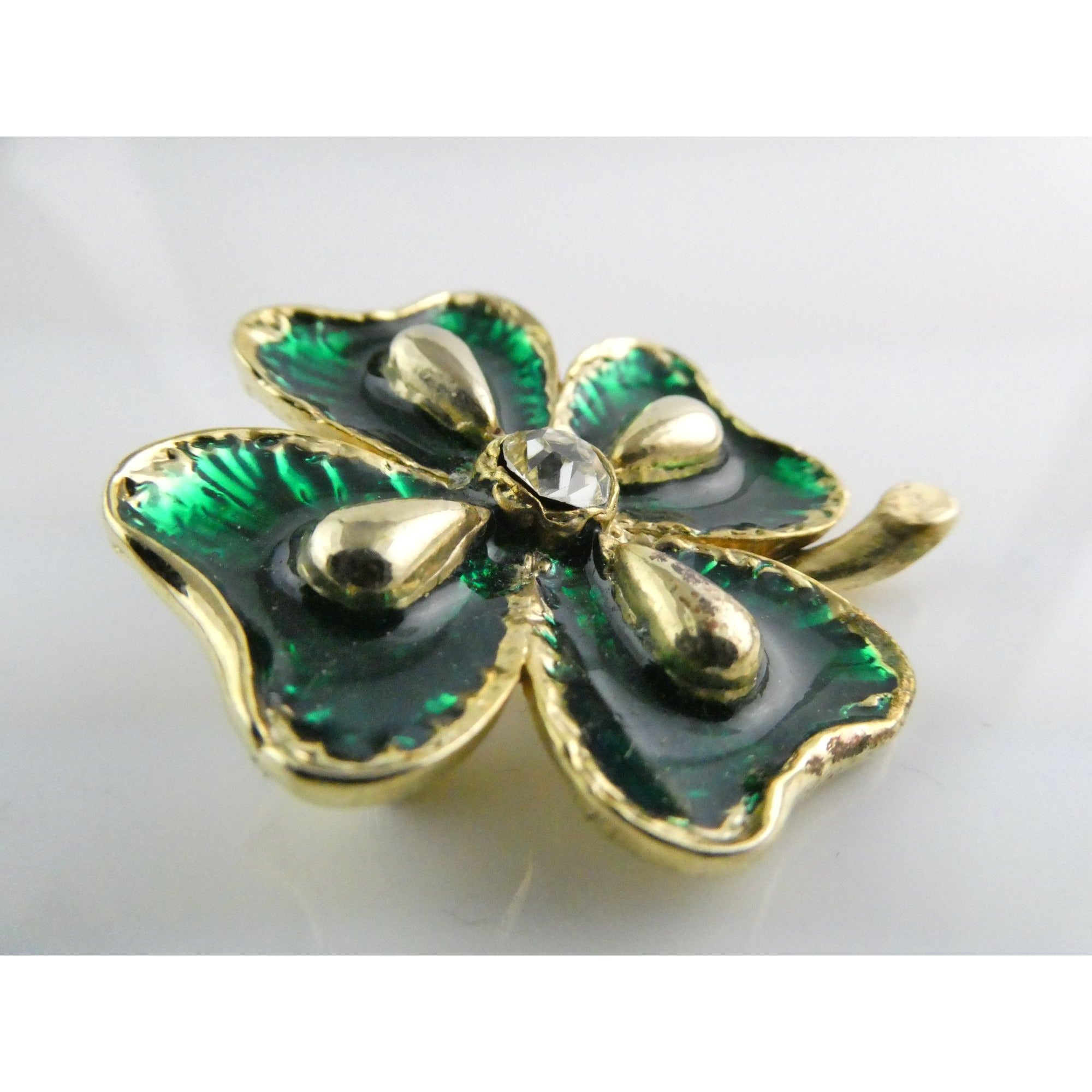 Vintage Goldtone Metal Green Enamel and White Rhinestone Four Leaf Clover Pin