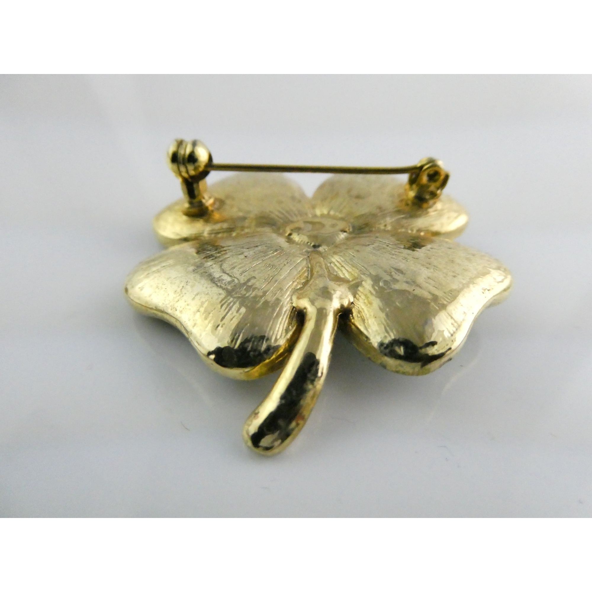 Vintage Goldtone Metal Green Enamel and White Rhinestone Four Leaf Clover Pin
