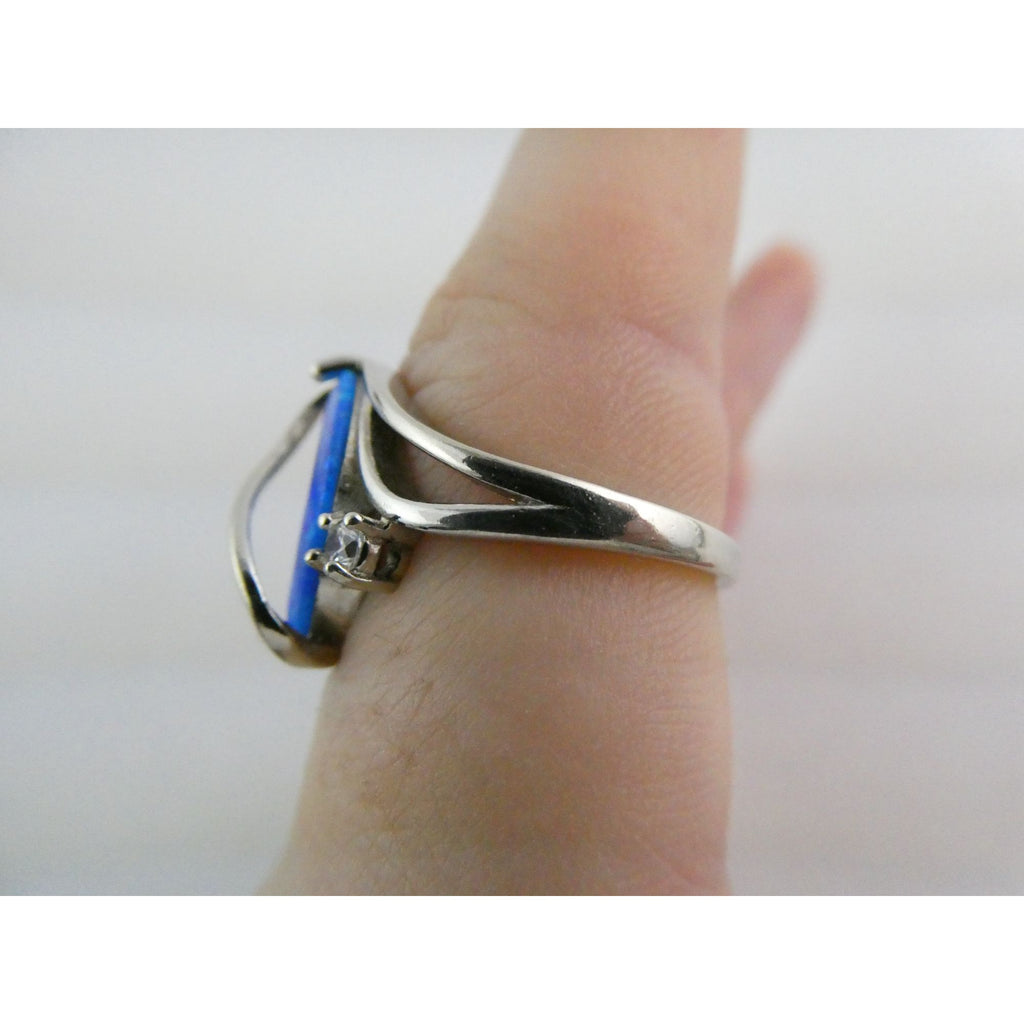 CI Sterling Silver Lab Created Blue Opal and White CZ Ring 925 Size 8 3.9g