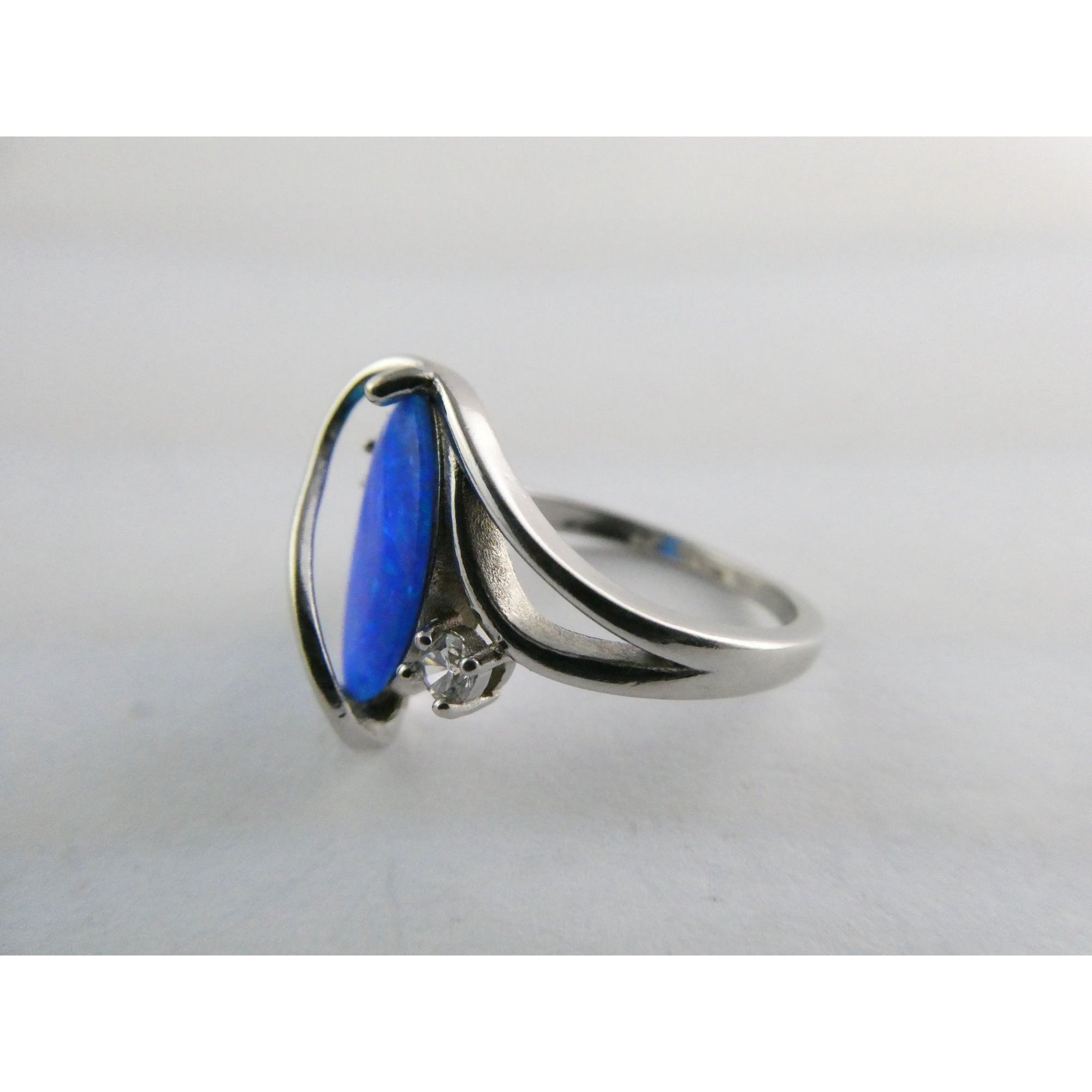 CI Sterling Silver Lab Created Blue Opal and White CZ Ring 925 Size 8 3.9g