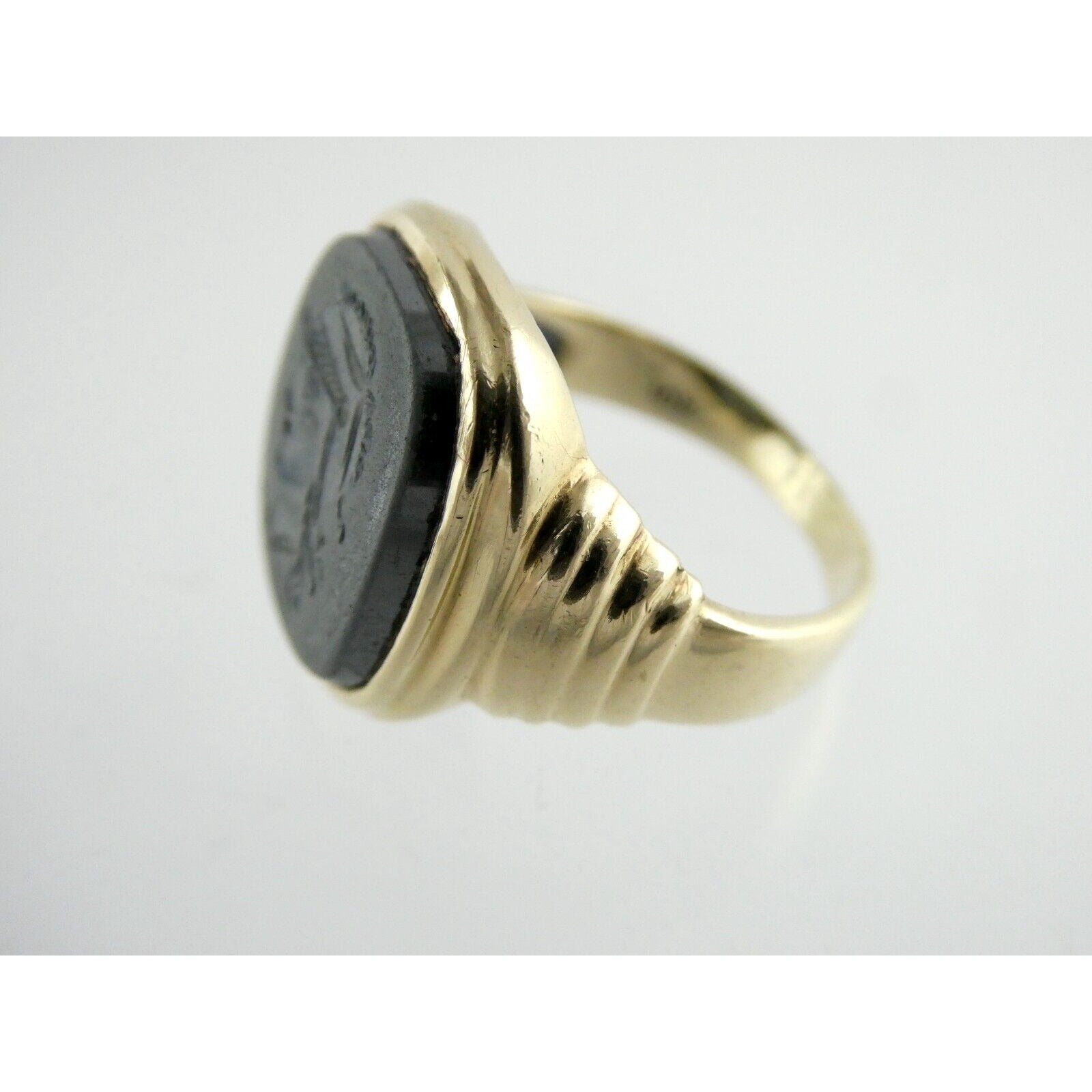 Antique 10k Yellow Gold Carved Hematite Centurion Soldier Signet Ring Size 8.75