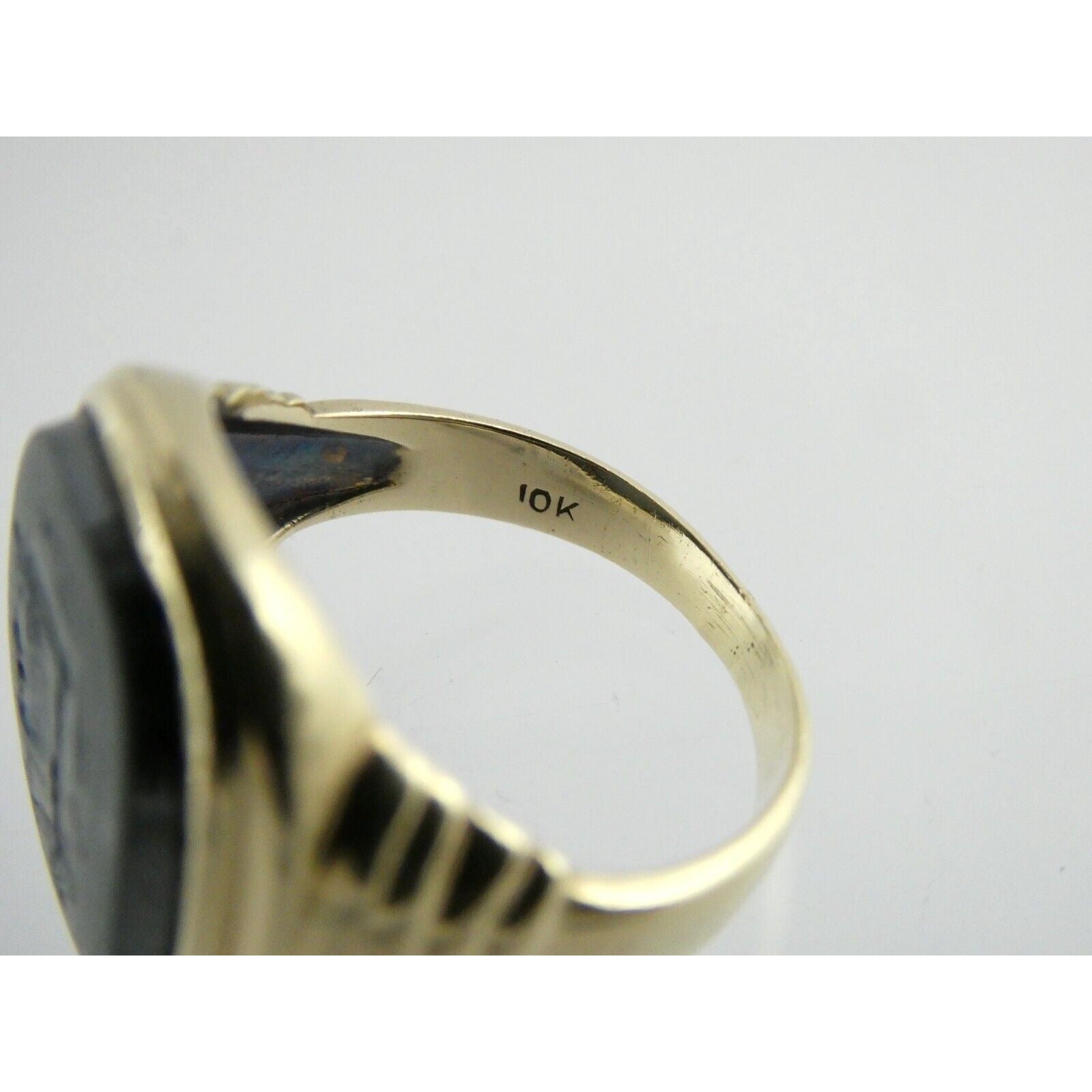 Antique 10k Yellow Gold Carved Hematite Centurion Soldier Signet Ring Size 8.75
