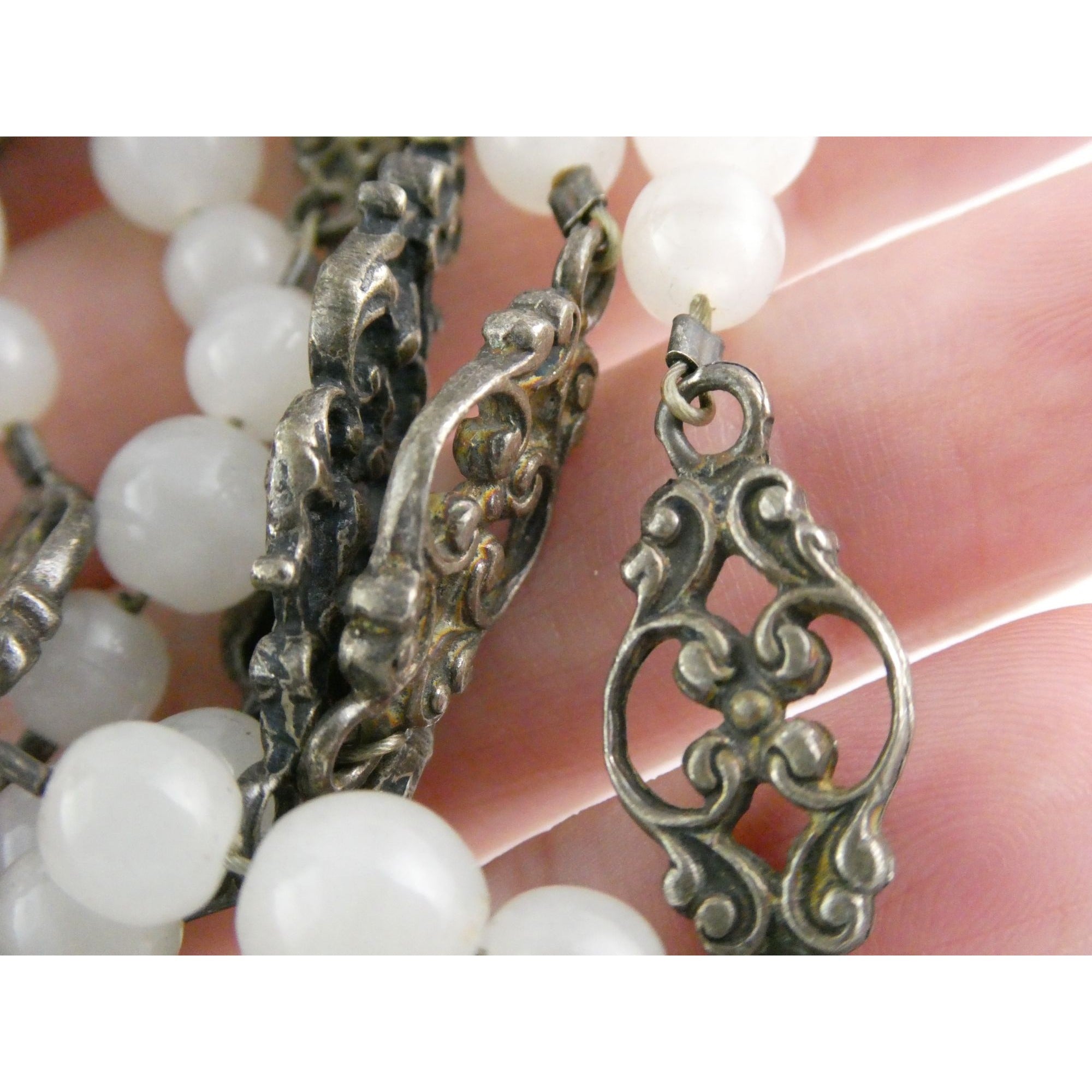 Vintage Cini Sterling Silver Pale White Glass Beaded Floral Necklace 33.5 Inches