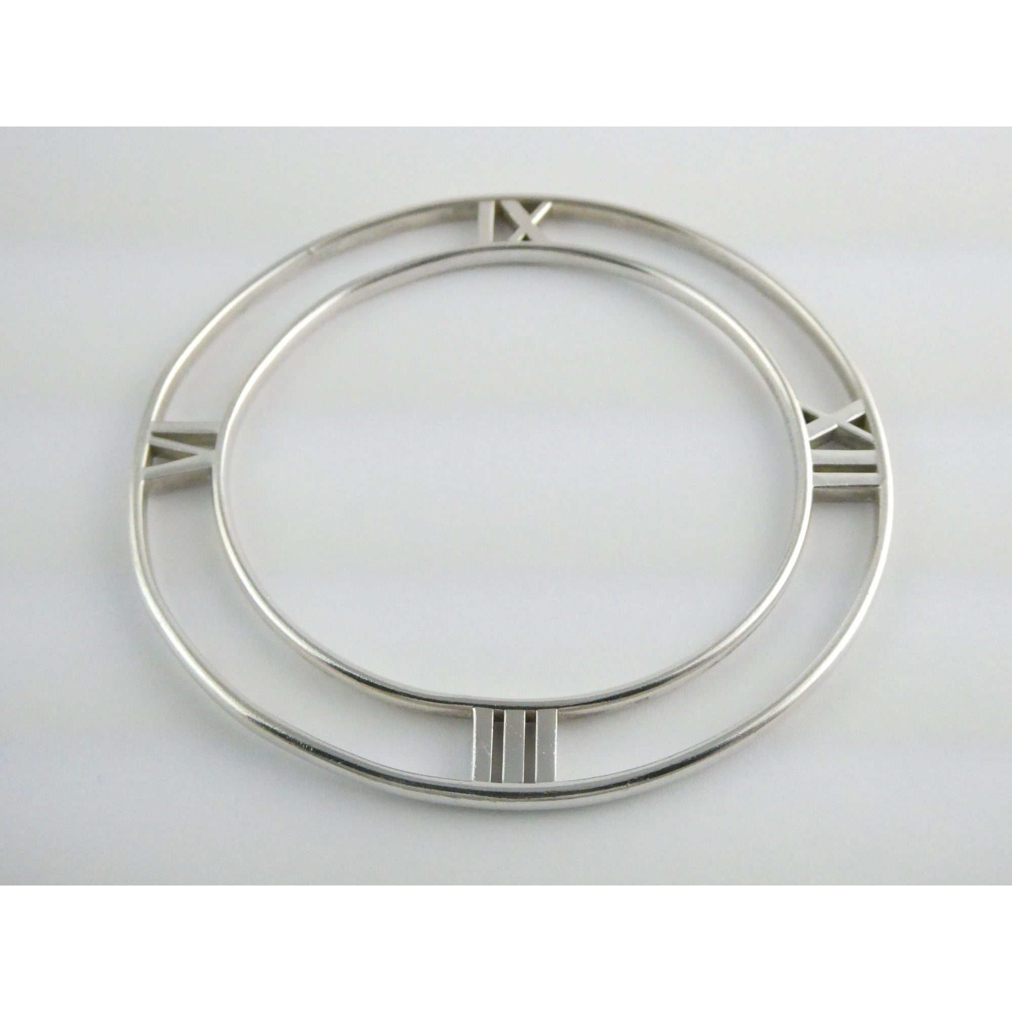 Tiffany and Co Atlas Sterling Silver Roman Numerals Flat Bangle Bracelet 7.75 In