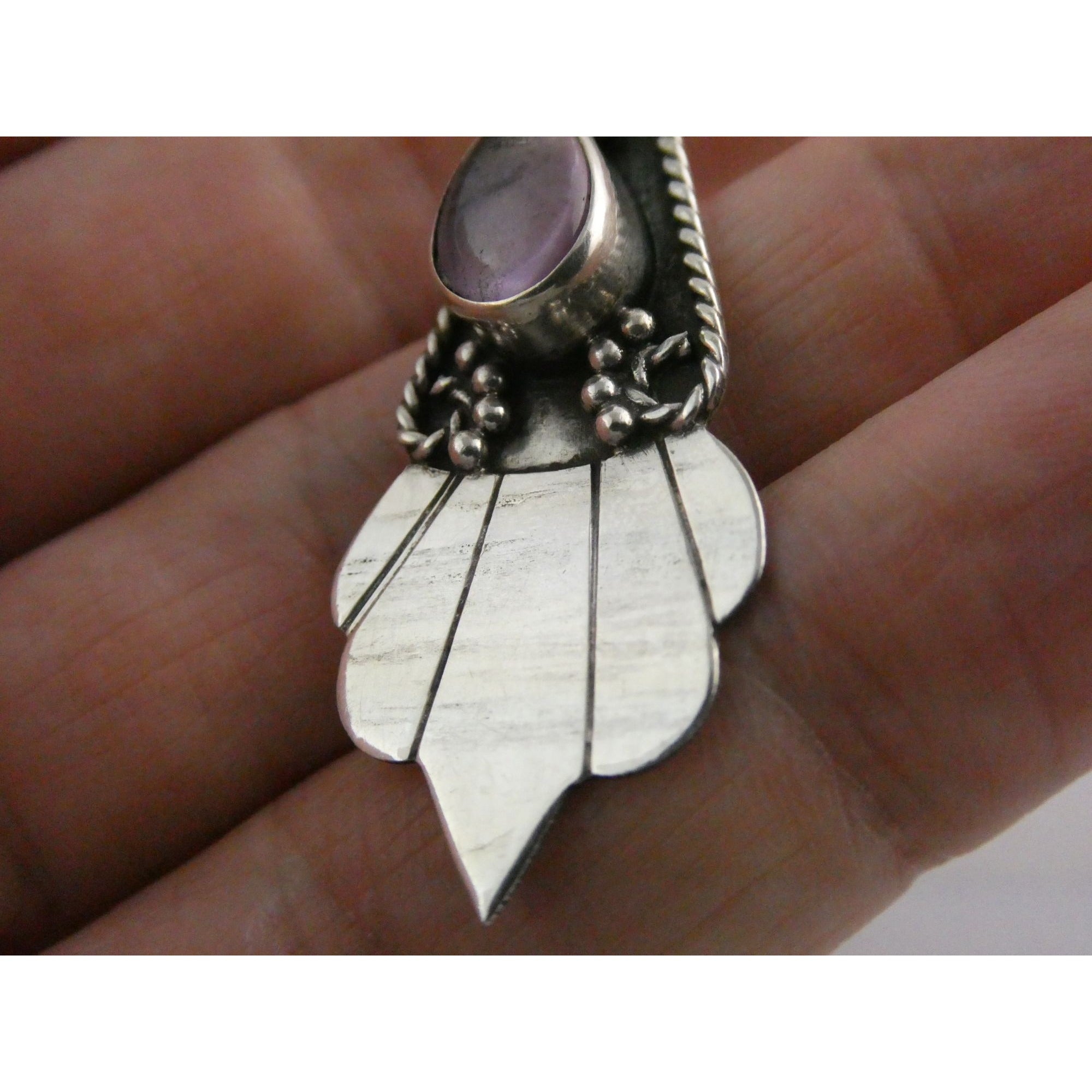 Vintage Sterling Silver Pale Amethyst Cabochon Long Pendant 4.9g 2.25 Inch Long