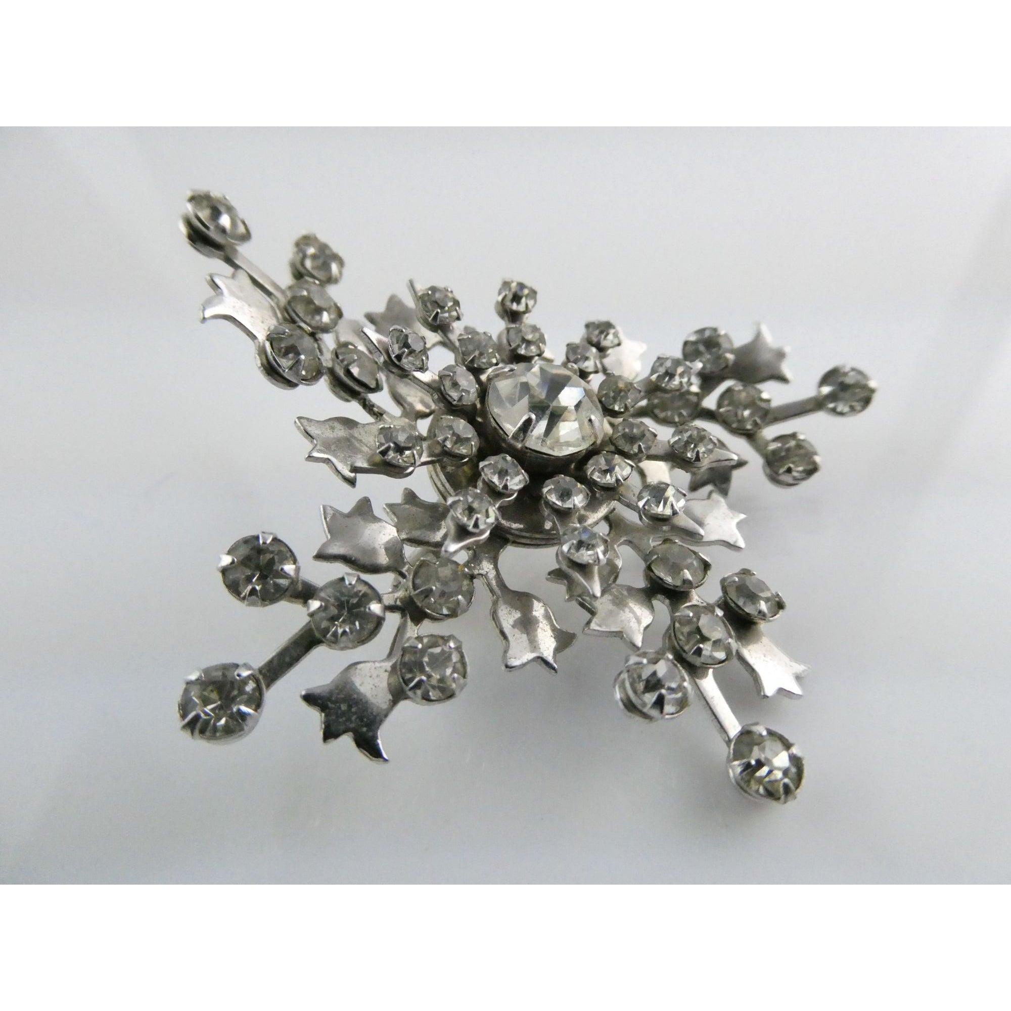 Vintage Silver Tone Metal Flowers and White Rhinestone Brooch Pin 13g 56mm Long