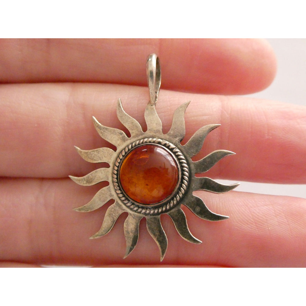 Sterling Silver Baltic Amber Cabochon Sun Pendant 4.2g 38mm Total Length