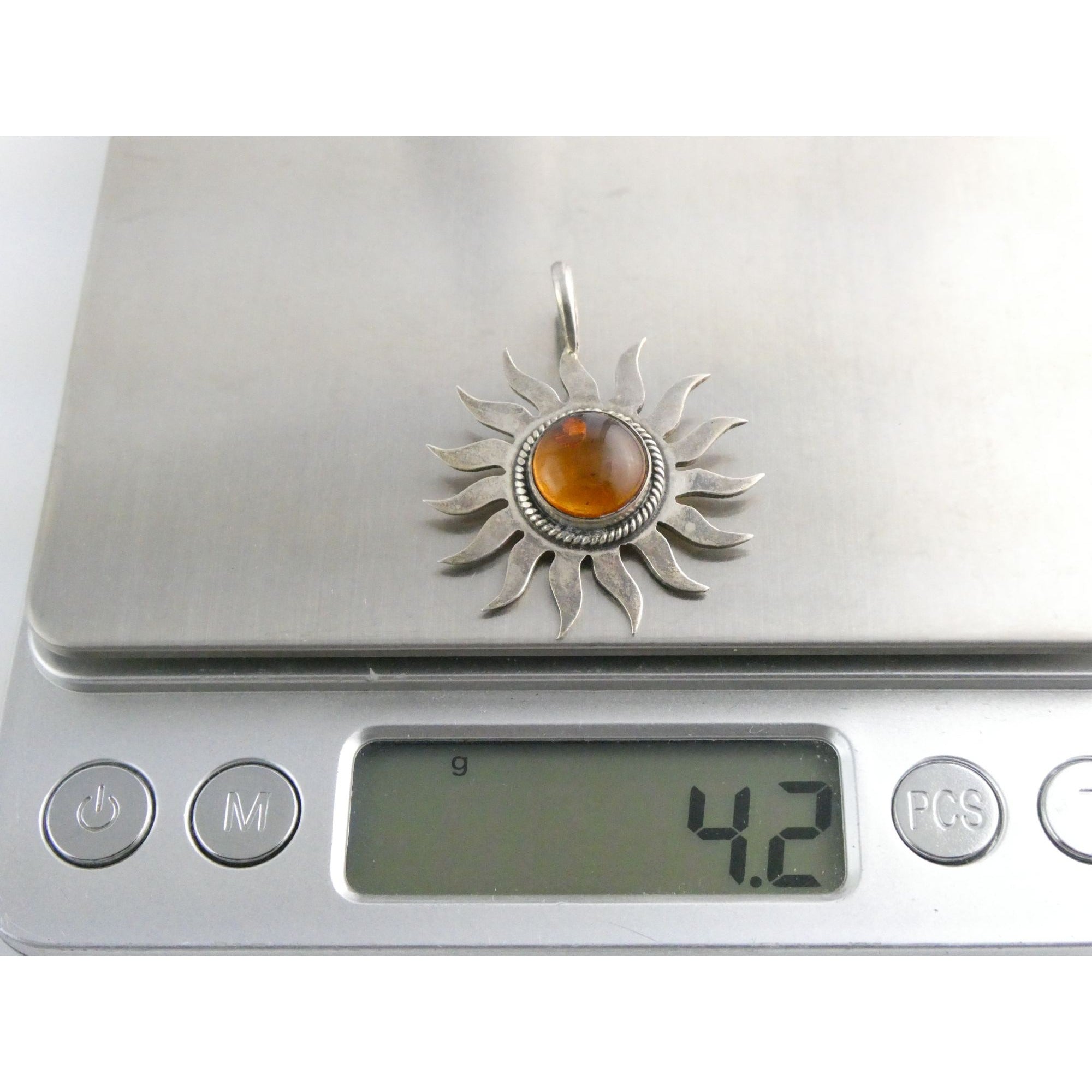 Sterling Silver Baltic Amber Cabochon Sun Pendant 4.2g 38mm Total Length