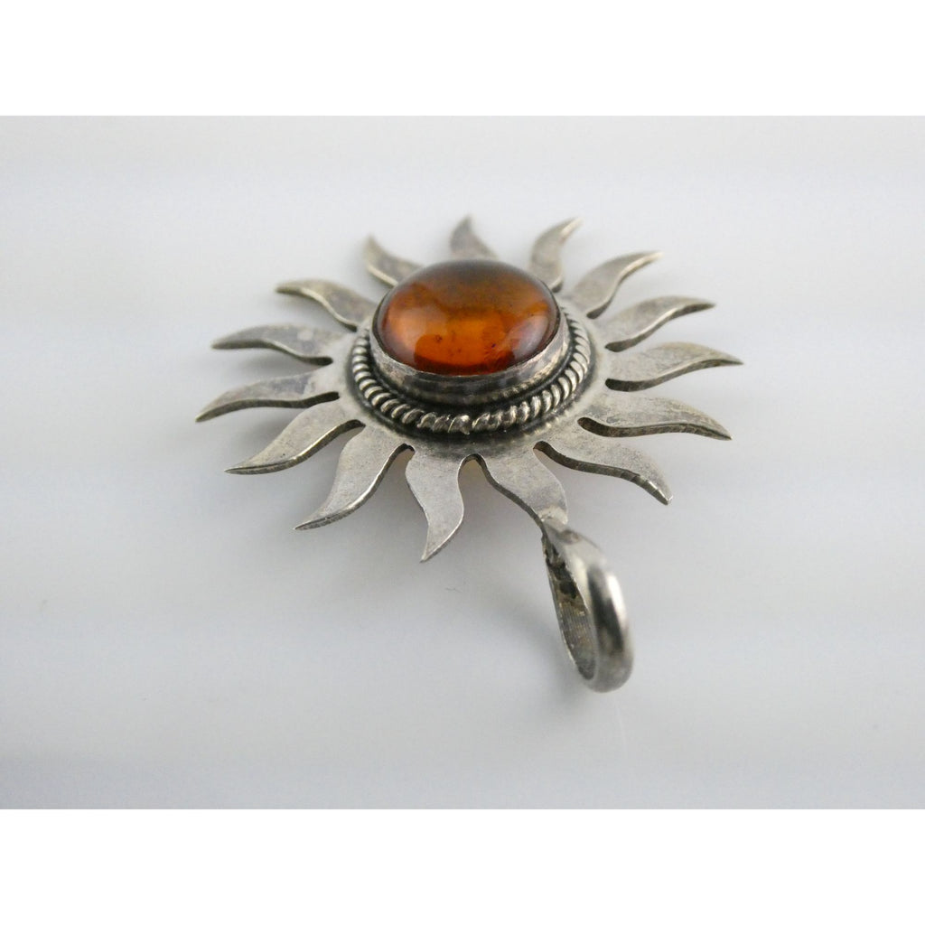 Sterling Silver Baltic Amber Cabochon Sun Pendant 4.2g 38mm Total Length