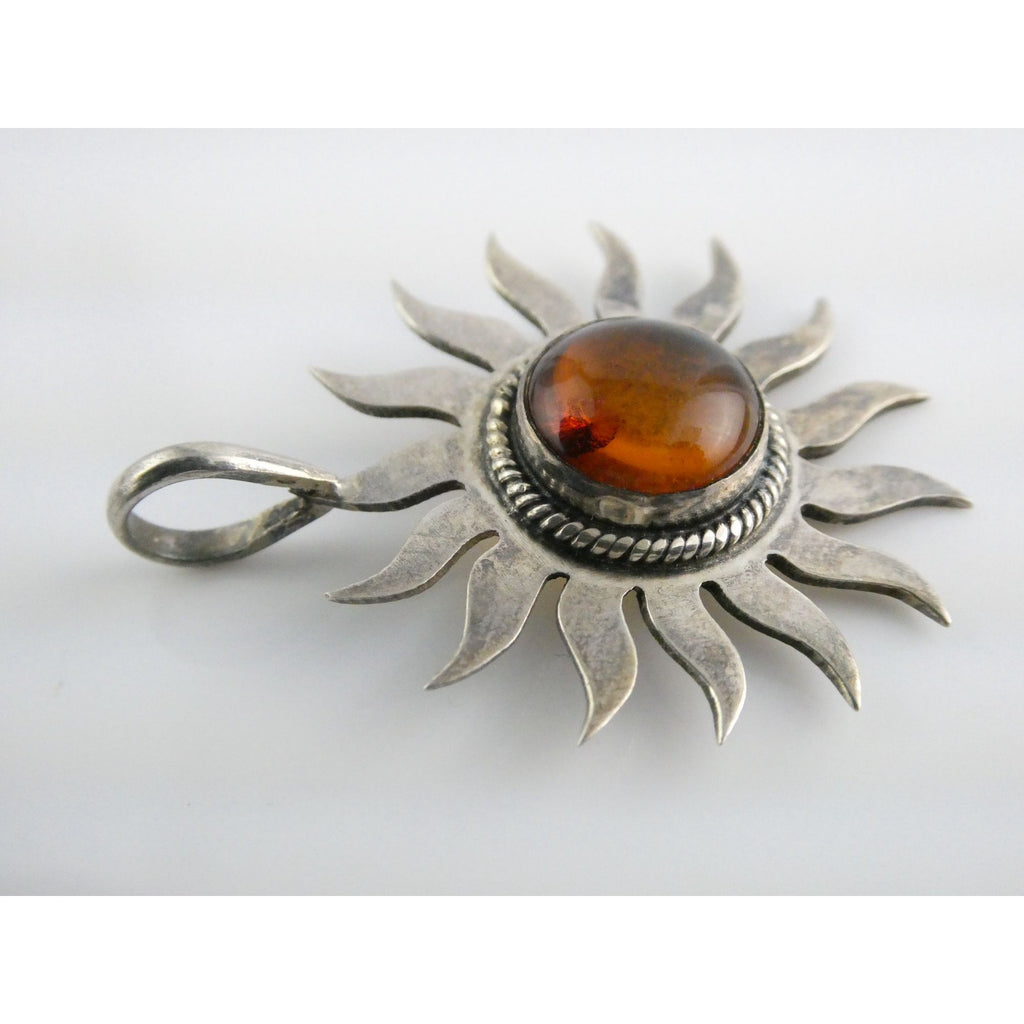 Sterling Silver Baltic Amber Cabochon Sun Pendant 4.2g 38mm Total Length