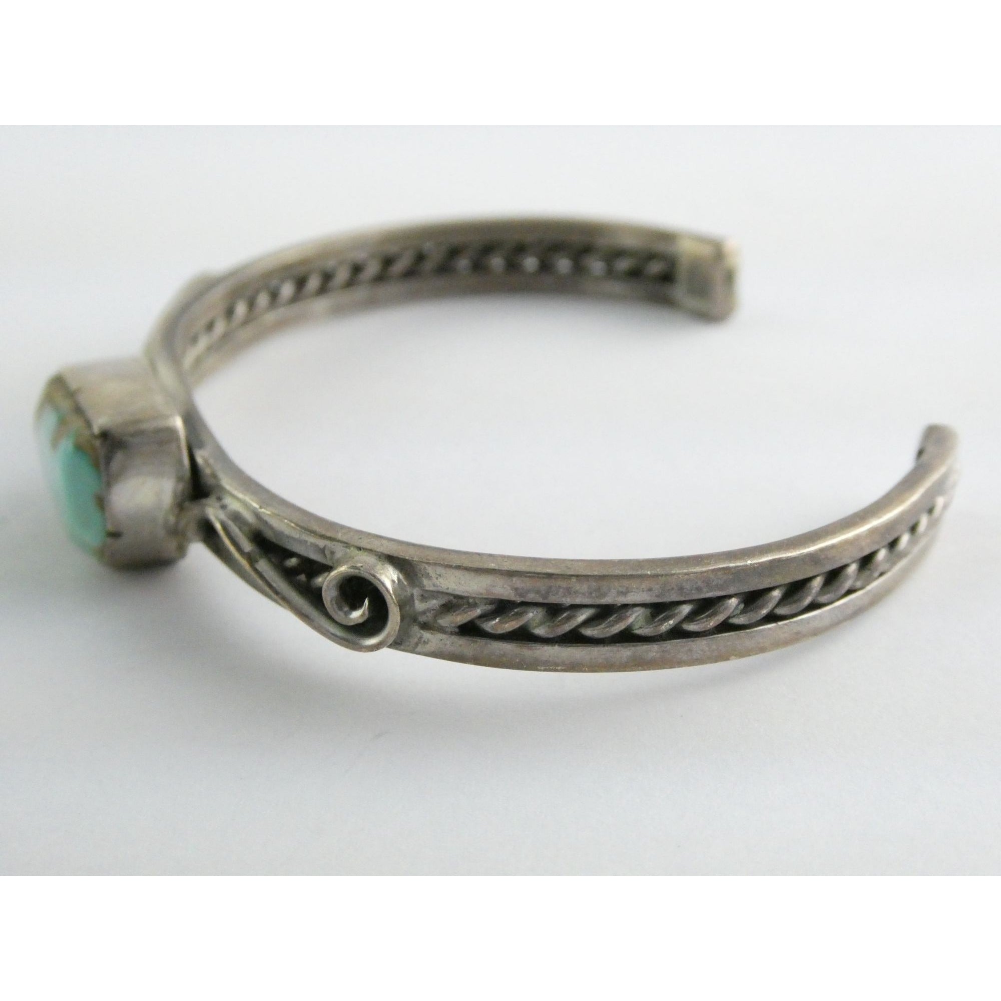 NA Navajo Morton Ray Sterling Silver Turquoise Bracelet Whirling Wind 6.75 Inch