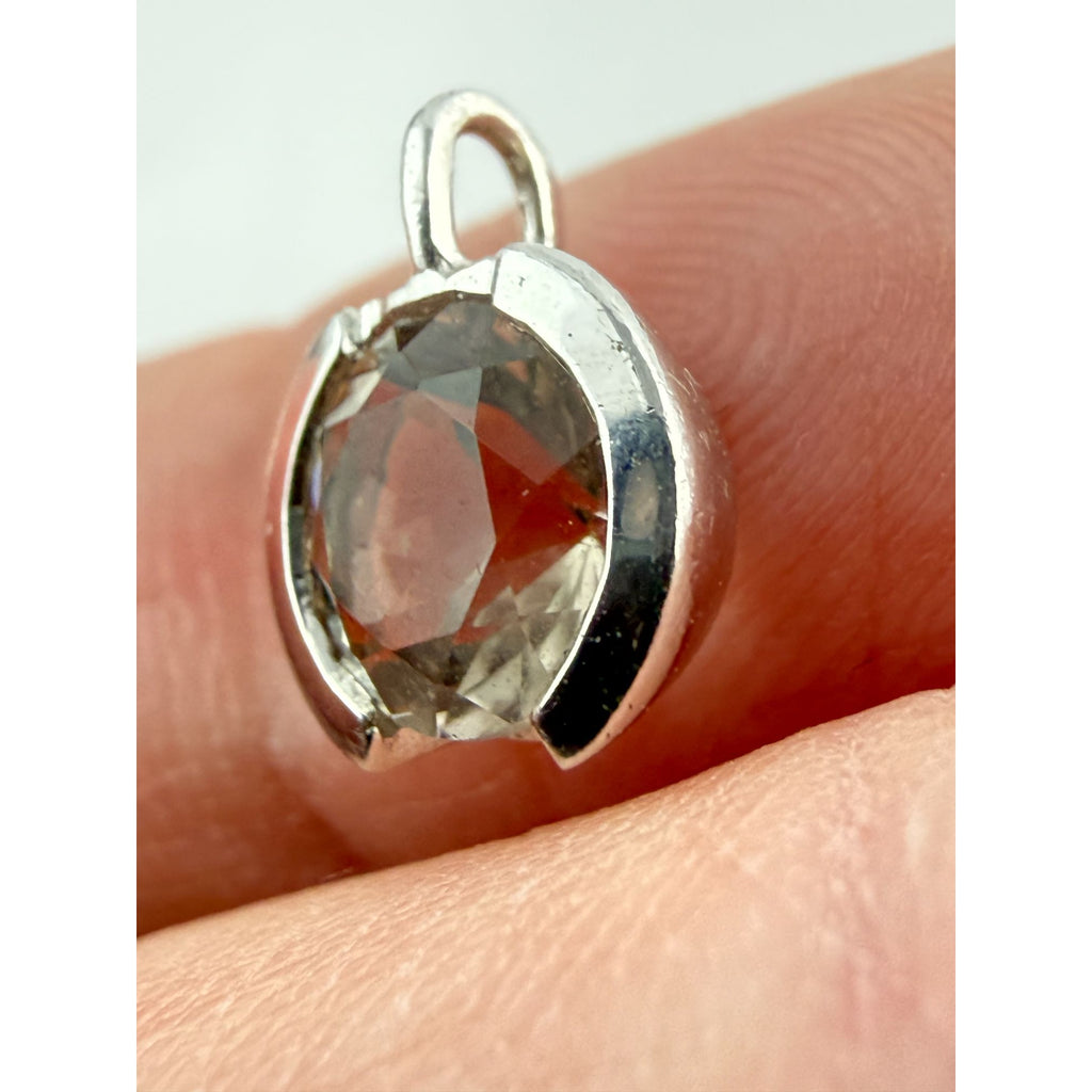 Sterling Silver Pale Yellow Quartz Faceted Round Pendant Charm 1g Weight 8.8mm