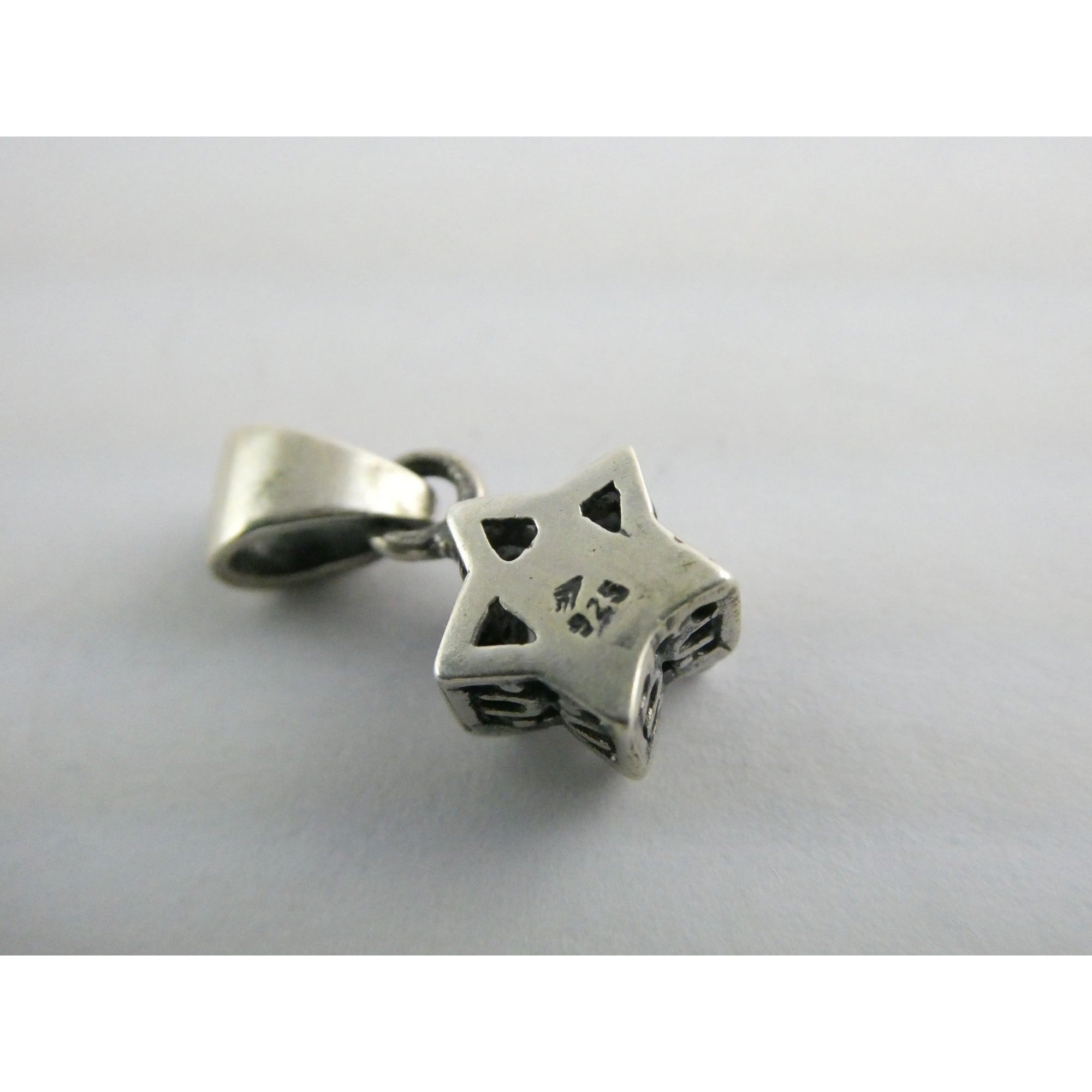 Sterling Silver Faceted White Star Pendant 1.8g 19mm Total Length
