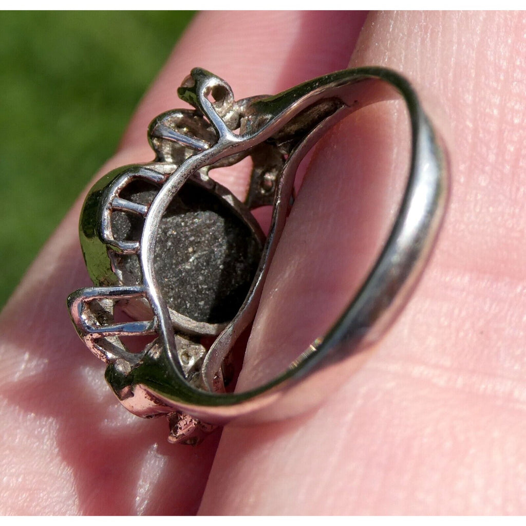 18k White Gold Black Star Sapphire and Diamond Ring Size 4.5 Weighs 2.7 Grams