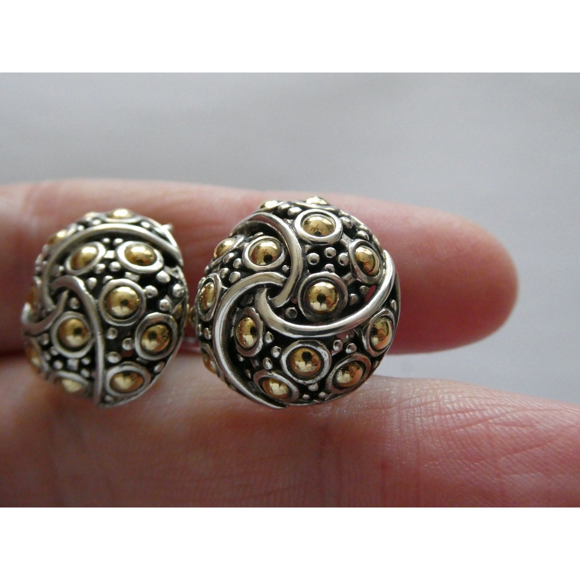 John Hardy Jaisalmer Sterling Silver 18k Yellow Gold Dot Circle Pierced Earrings