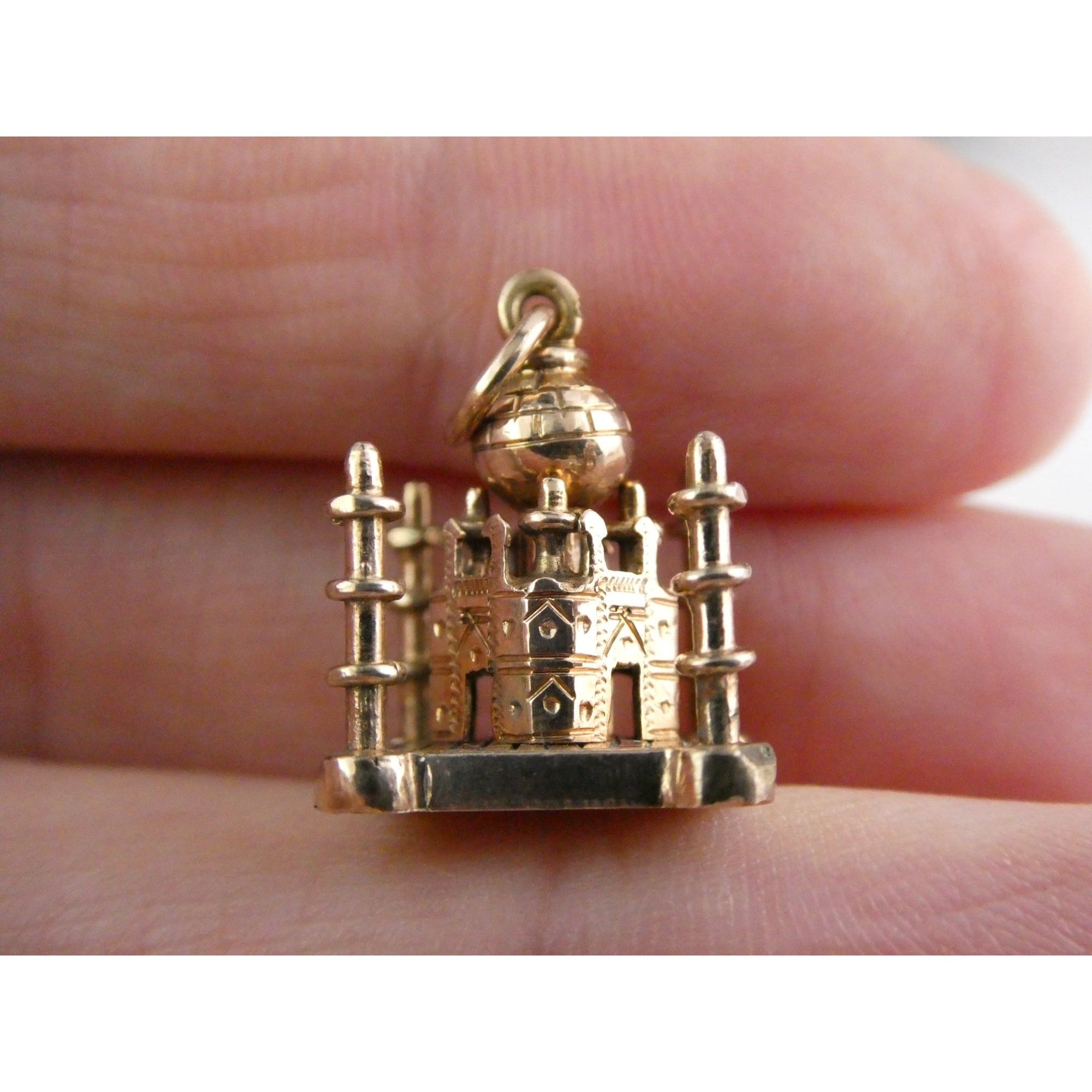 Vintage Hand Tooled 10k Rose Gold Taj Mahal Figural Charm Pendant .75 Inch